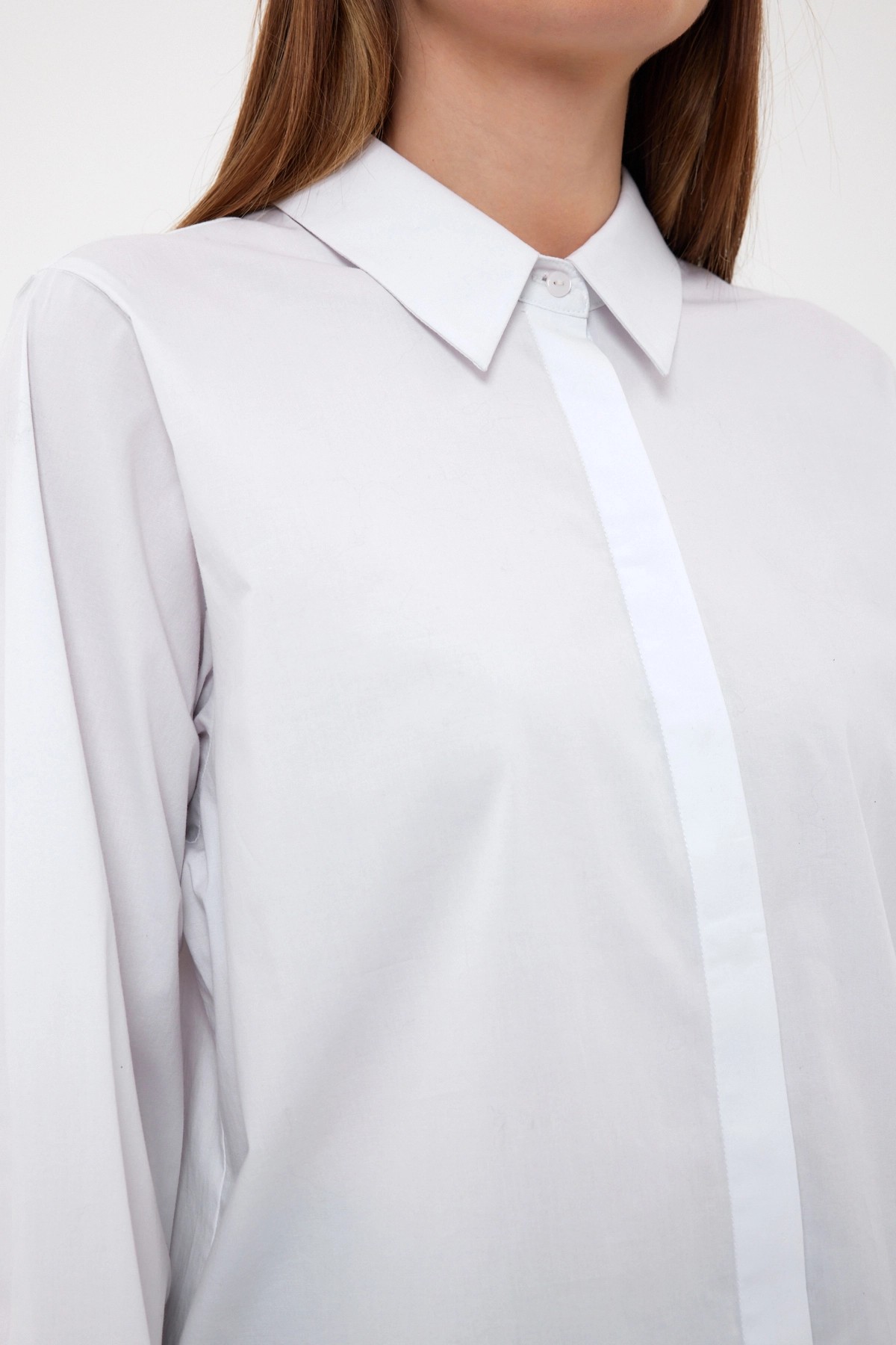 080506 Hidden Placket Long Sleeve Poplin Shirt