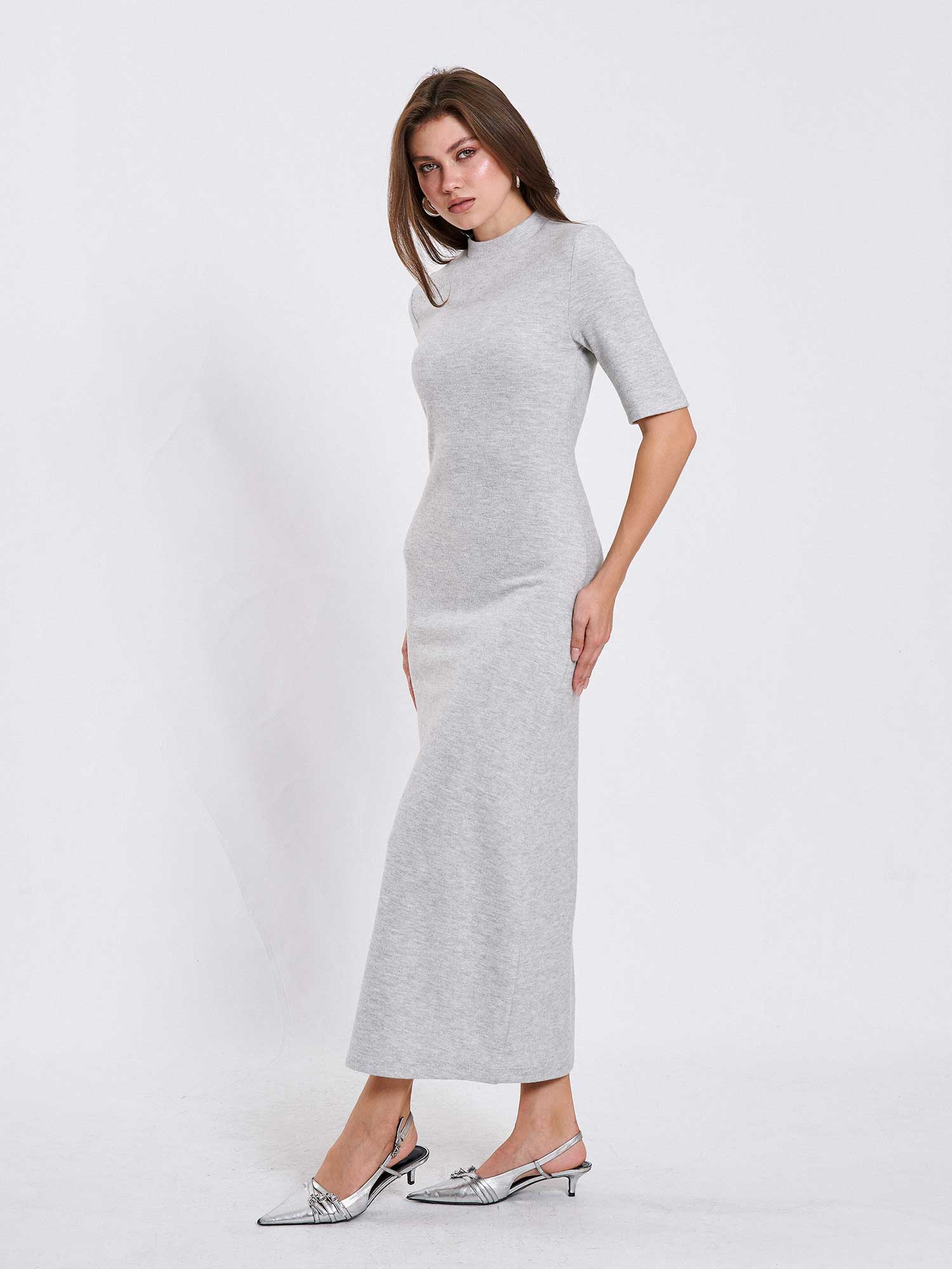 111629 Uzun Kısa Kollu Örme Elbise