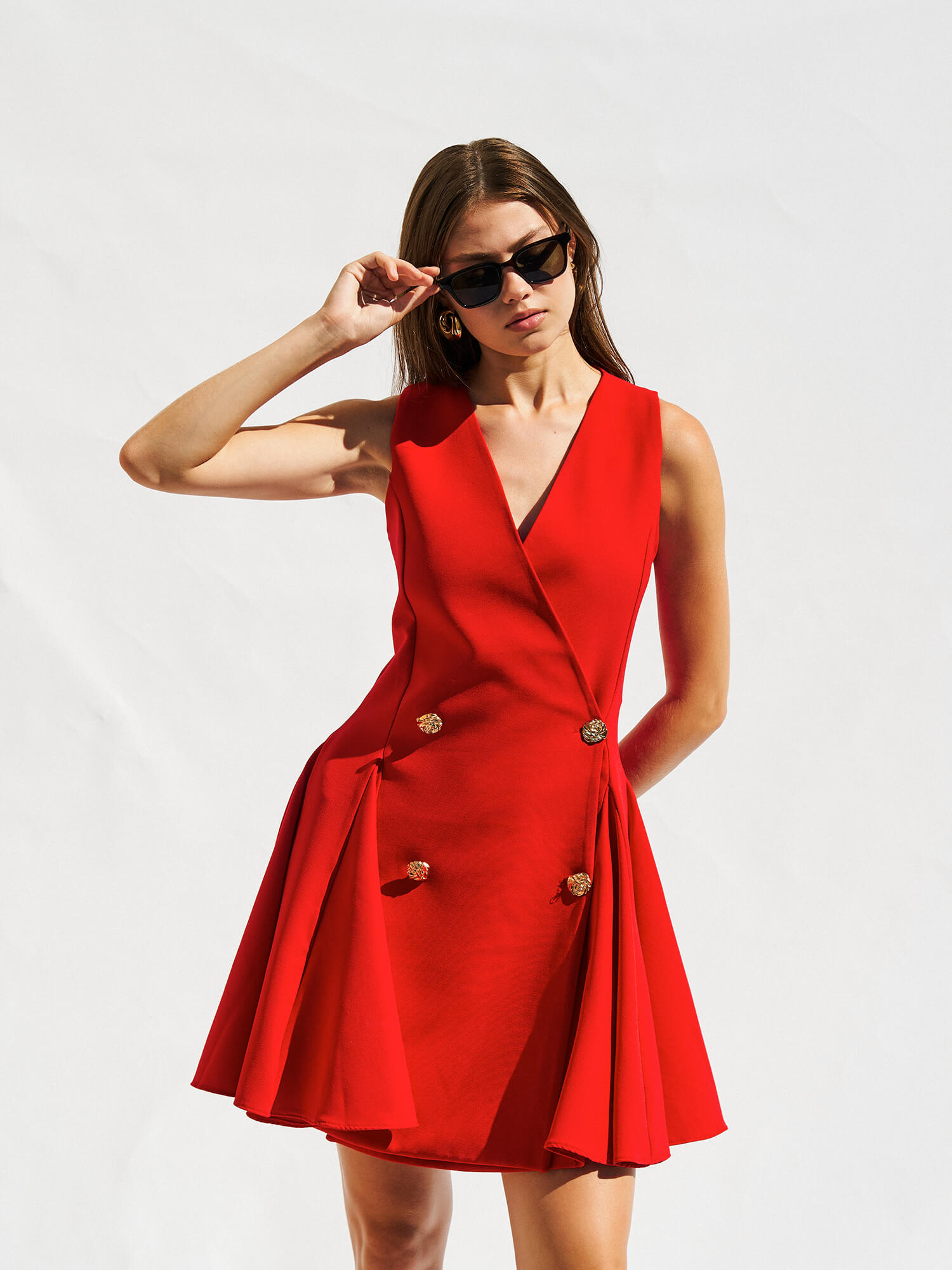 111611 Kolsuz Mini Düğme Detaylı Elbise