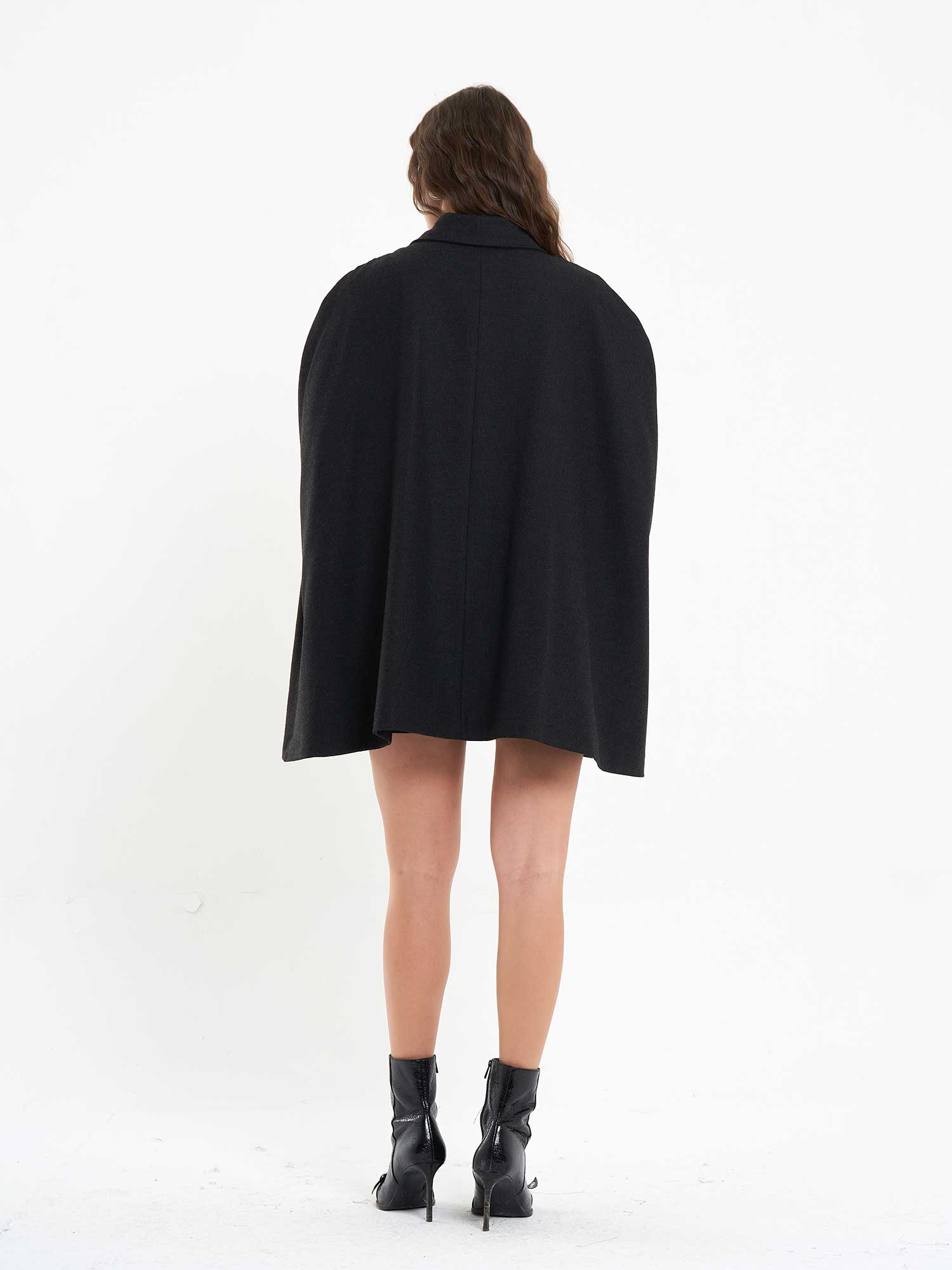 210024 Cepleri Kürk Detaylı Panço