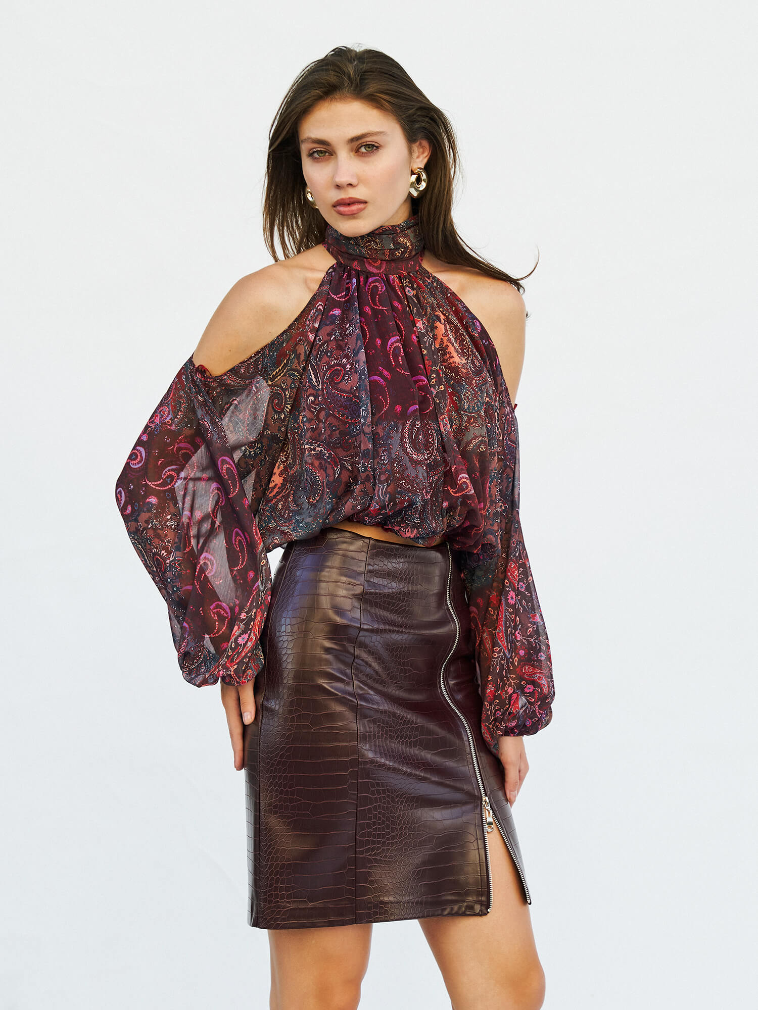 071762 Omzu Açık Belden Lastikli Bluz