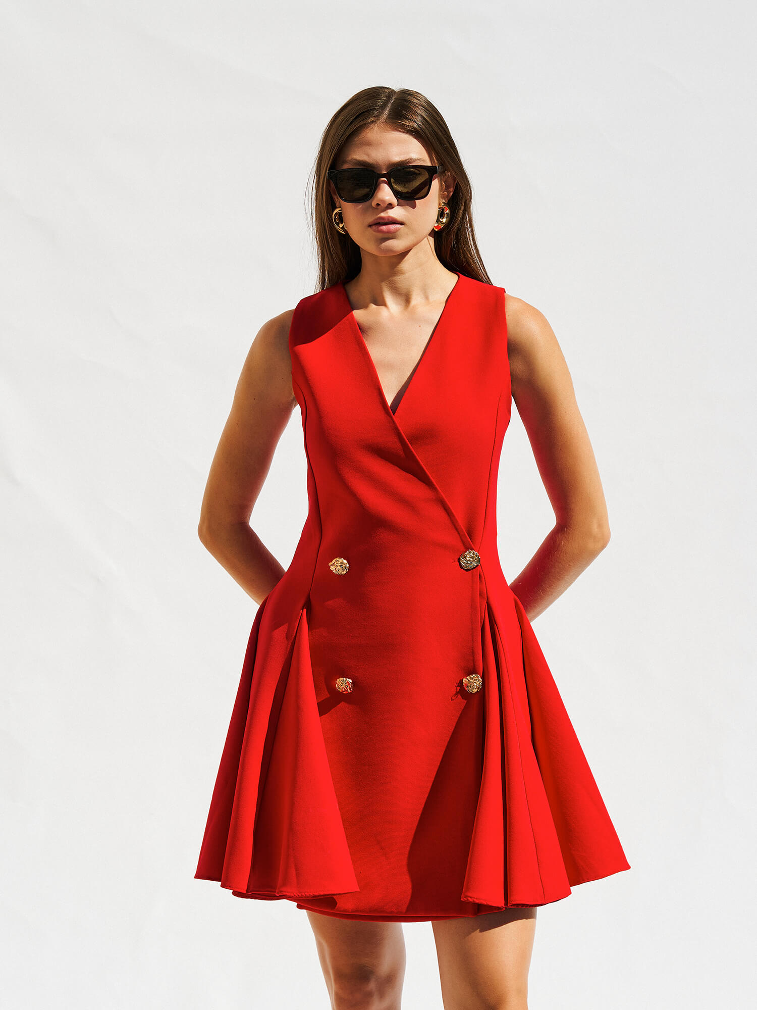 111611 Kolsuz Mini Düğme Detaylı Elbise