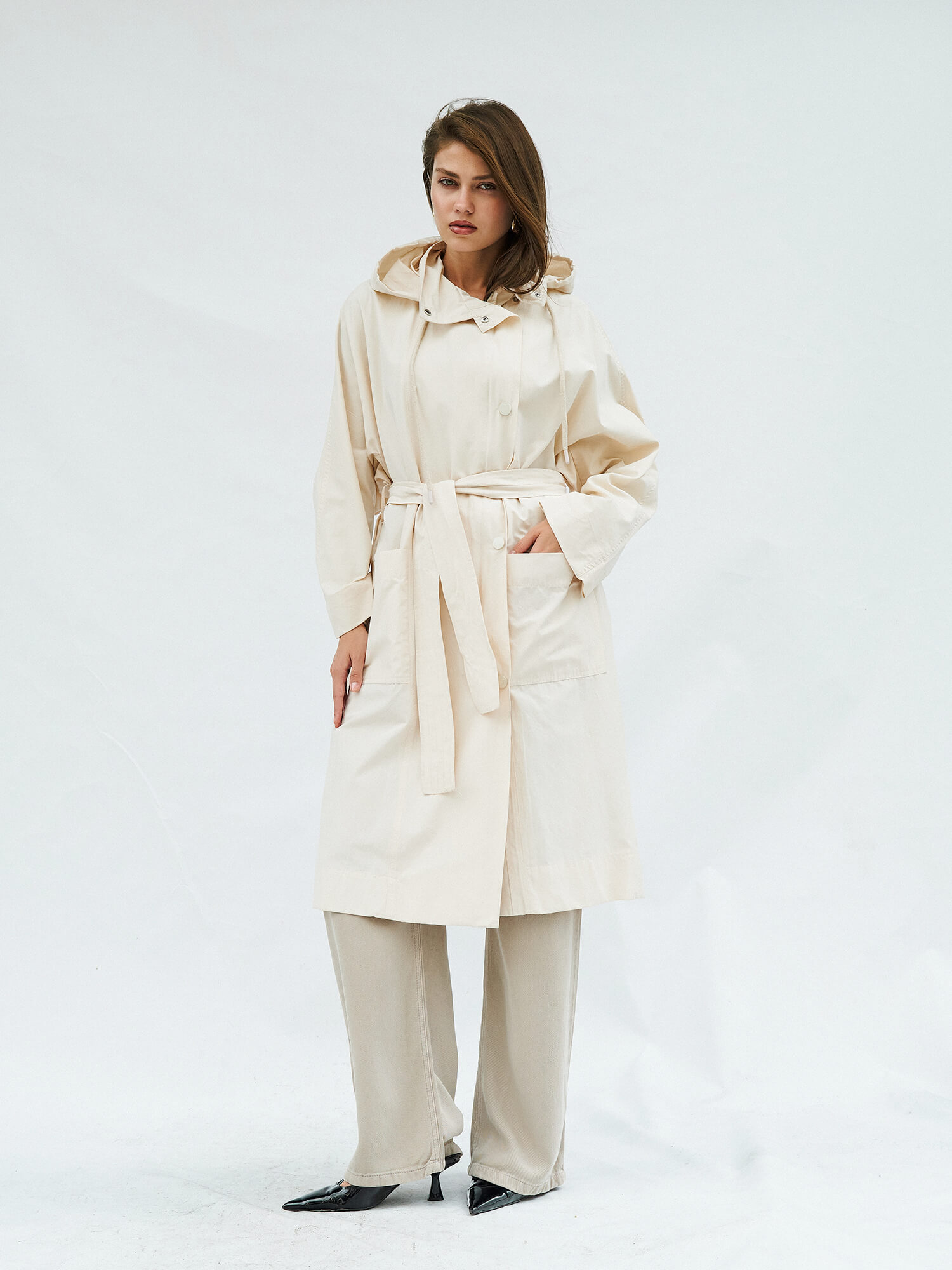 250344 Kapüşonlu Uzun Yağmurluk