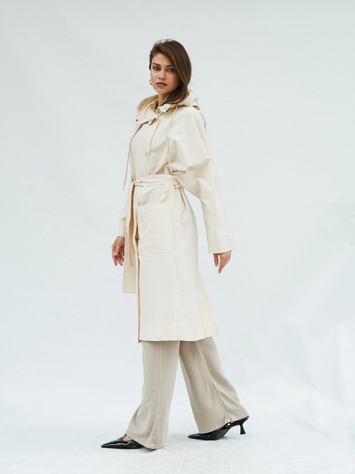 250344 Kapüşonlu Uzun Yağmurluk