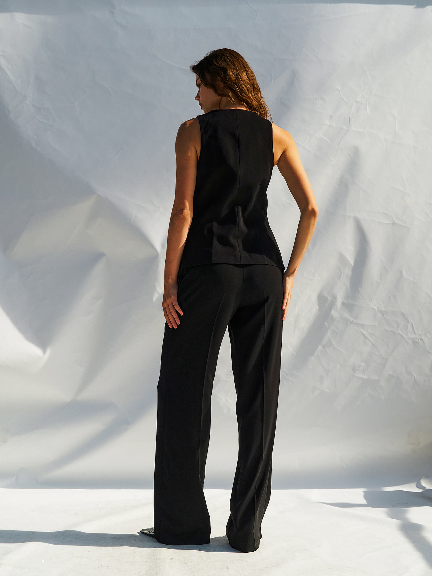 120689 Düğmeli V Yaka Yelek