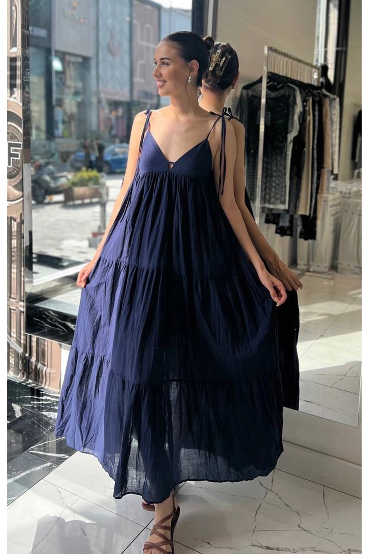 111289 Strappy Mid-Cut Pleated Long Dress - Navy Blue