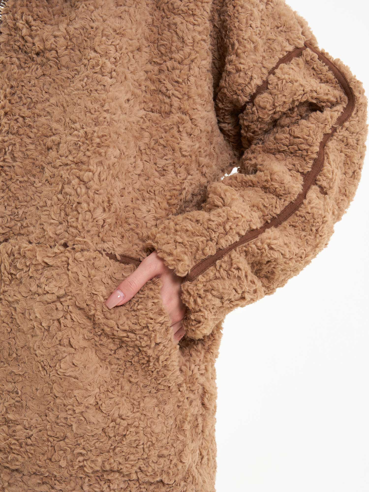 160833 Süet Şerit Detaylı Mont