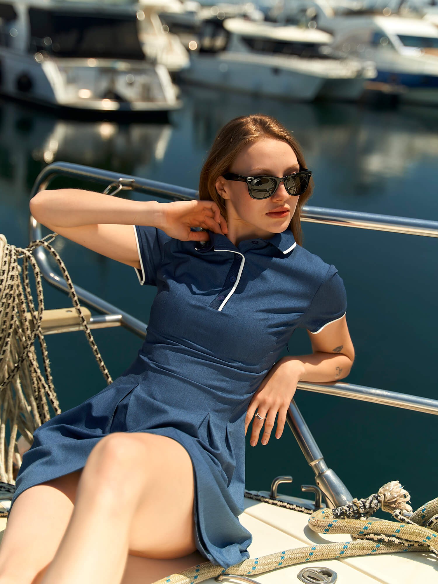 111551 POLO YAKA PİLELİ ELBİSE