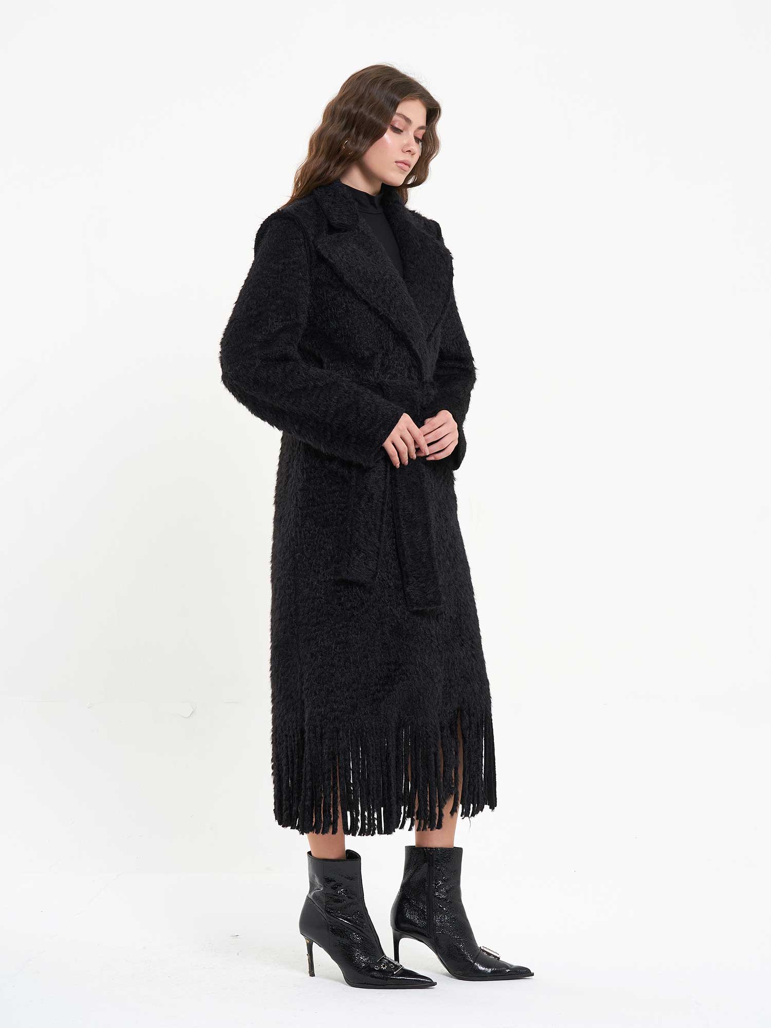 170510 Etek Ucu Saçaklı Kaban