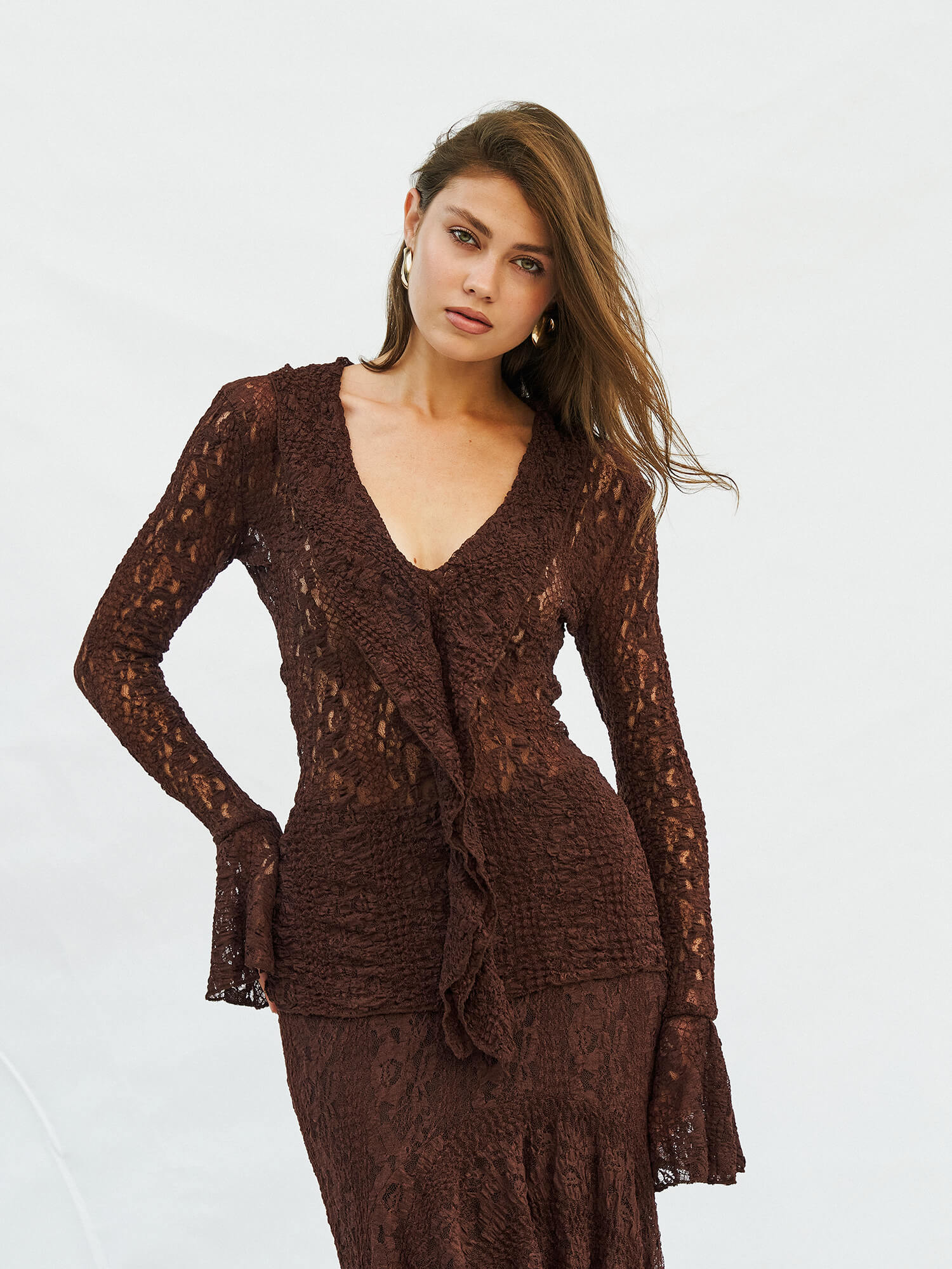 071751 Volan Detaylı Dantel Bluz