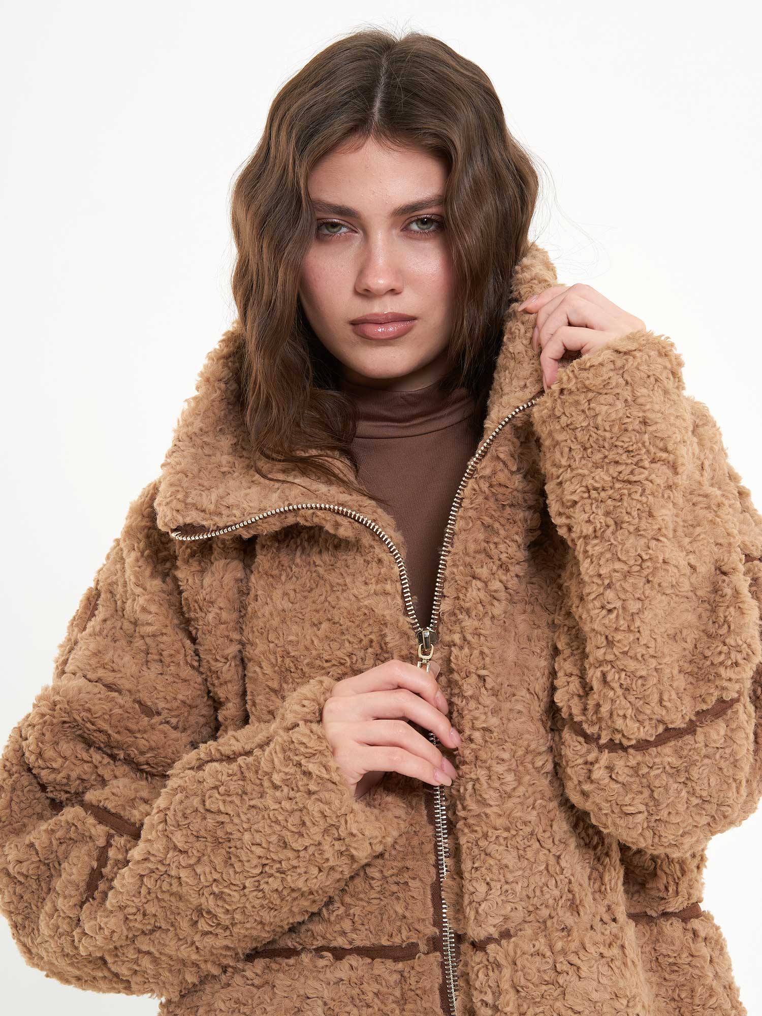 160833 Süet Şerit Detaylı Mont