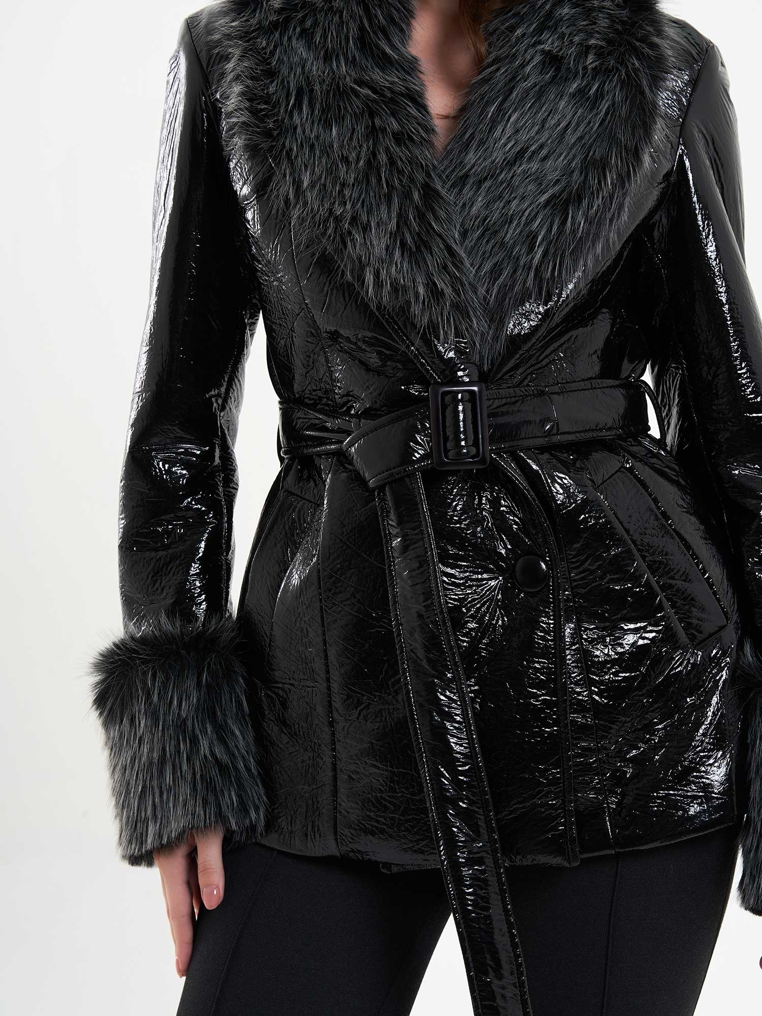 160840 Yakası Kürklü Deri Mont