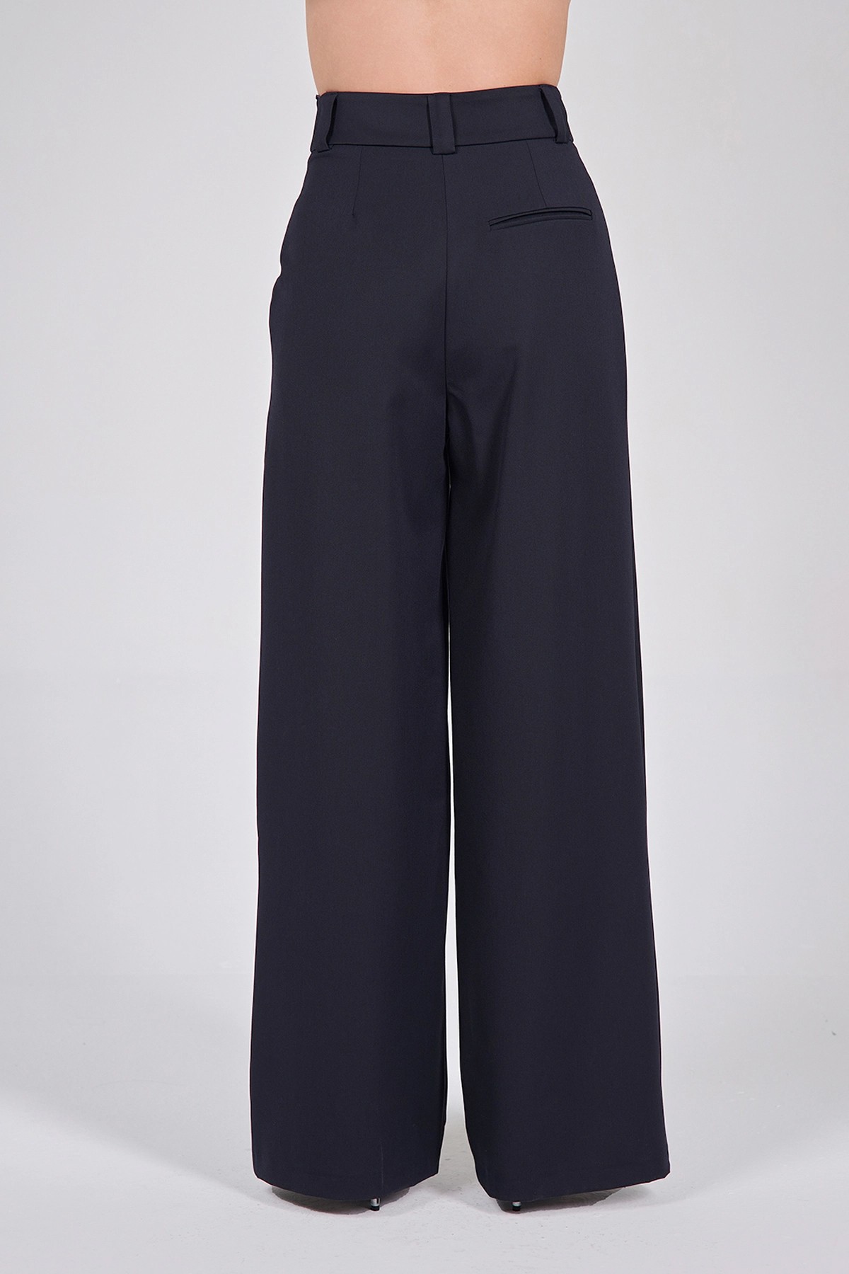 031226 Dikiş Detaylı Geniş Paça Pantolon