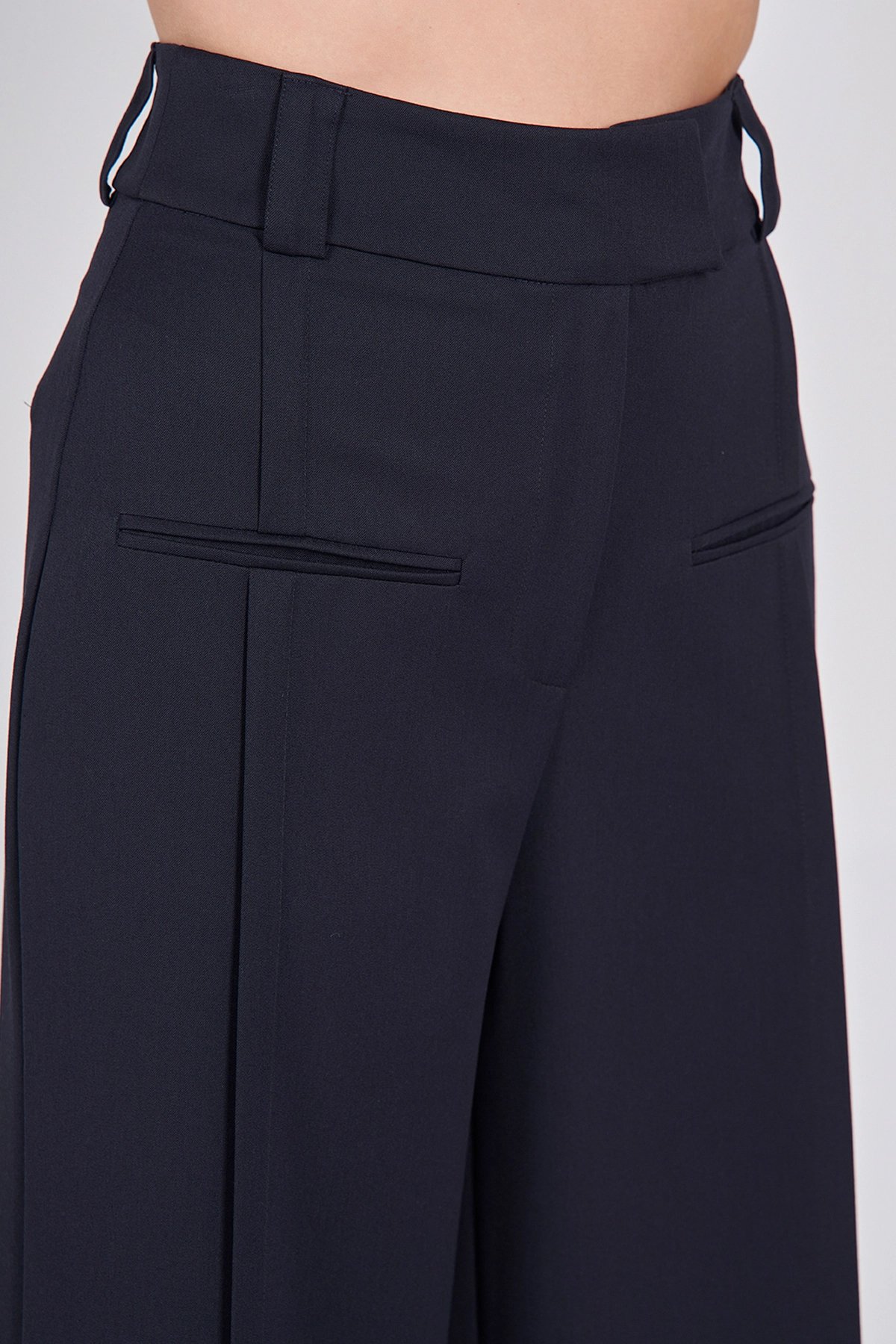 031226 Dikiş Detaylı Geniş Paça Pantolon