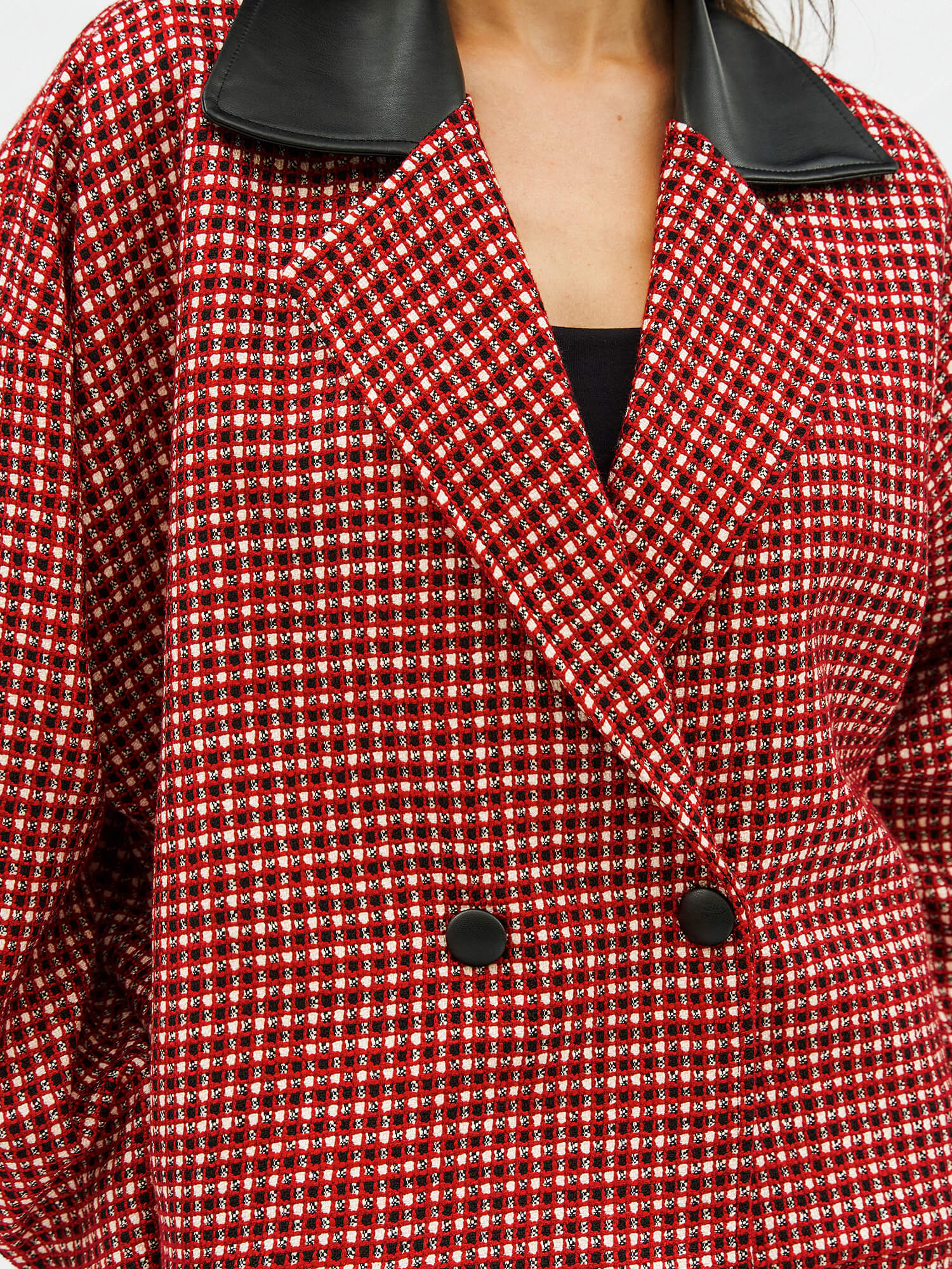 160832 Deri Yakalı Mont