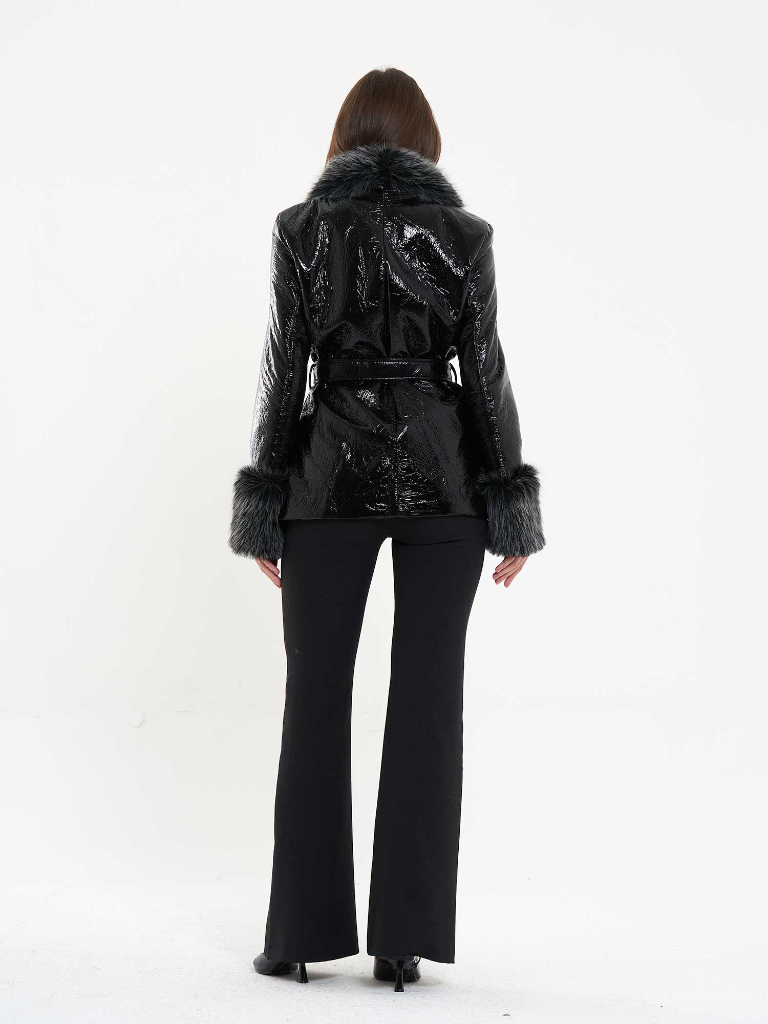 160840 Yakası Kürklü Deri Mont