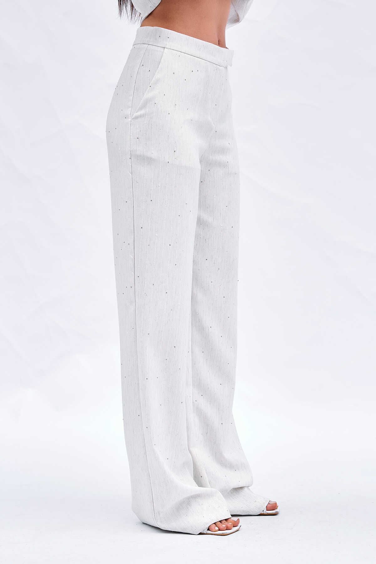 031418 ÇİZGİLİ DÜZ PAÇA PANTOLON