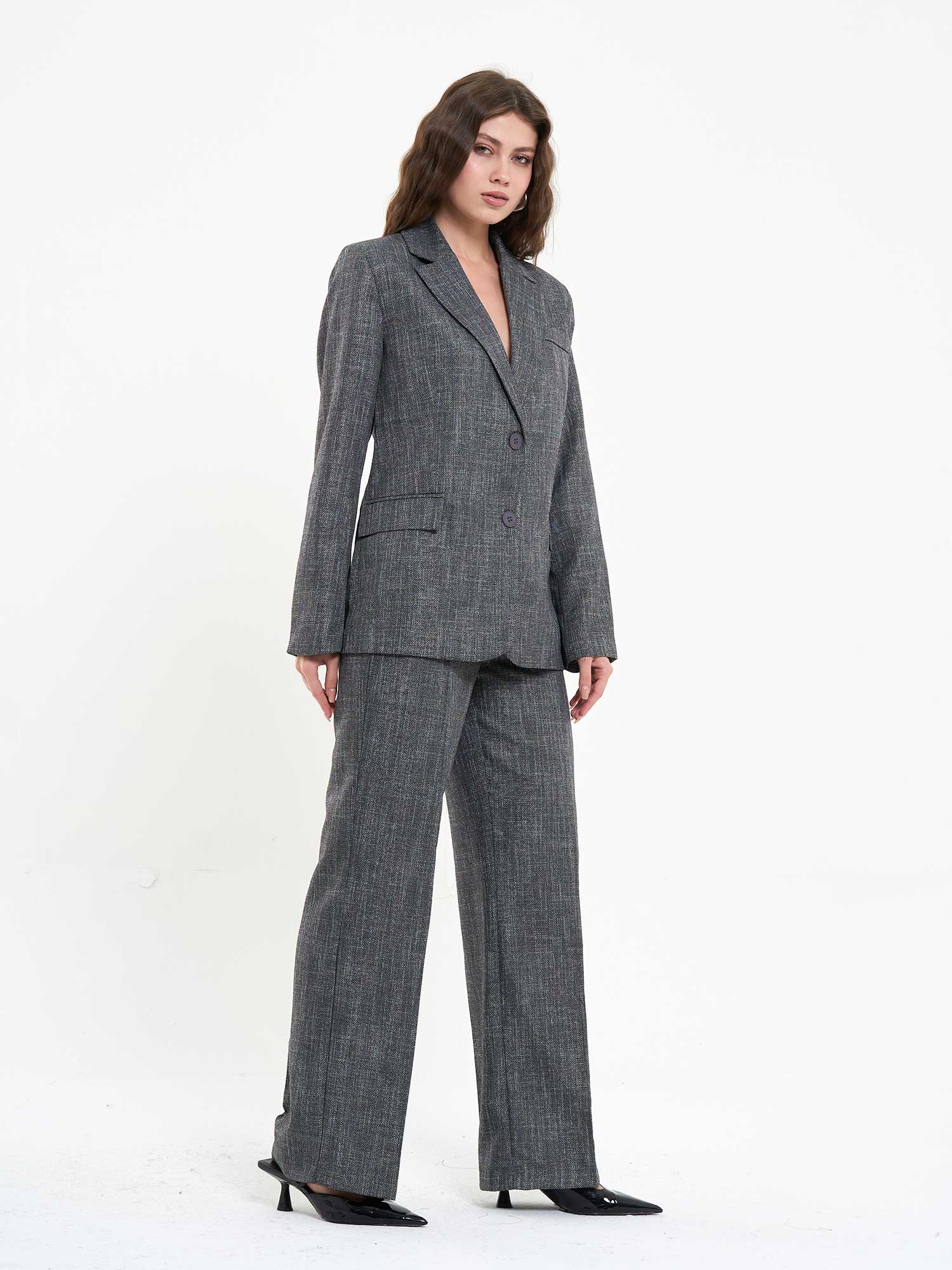 220580 Arka Etek Ucu Yırtmaçlı Ceket Takım