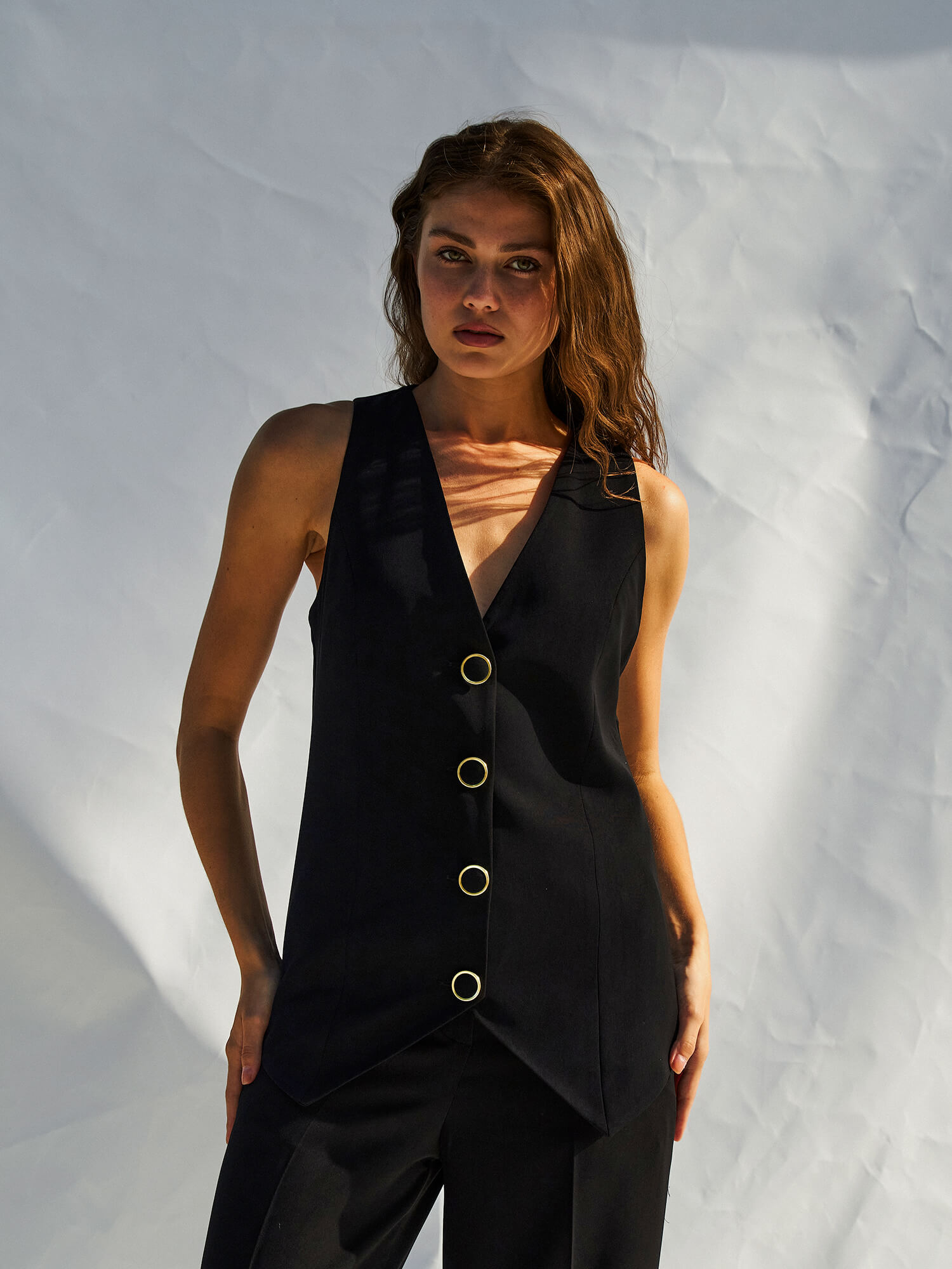 120689 Düğmeli V Yaka Yelek