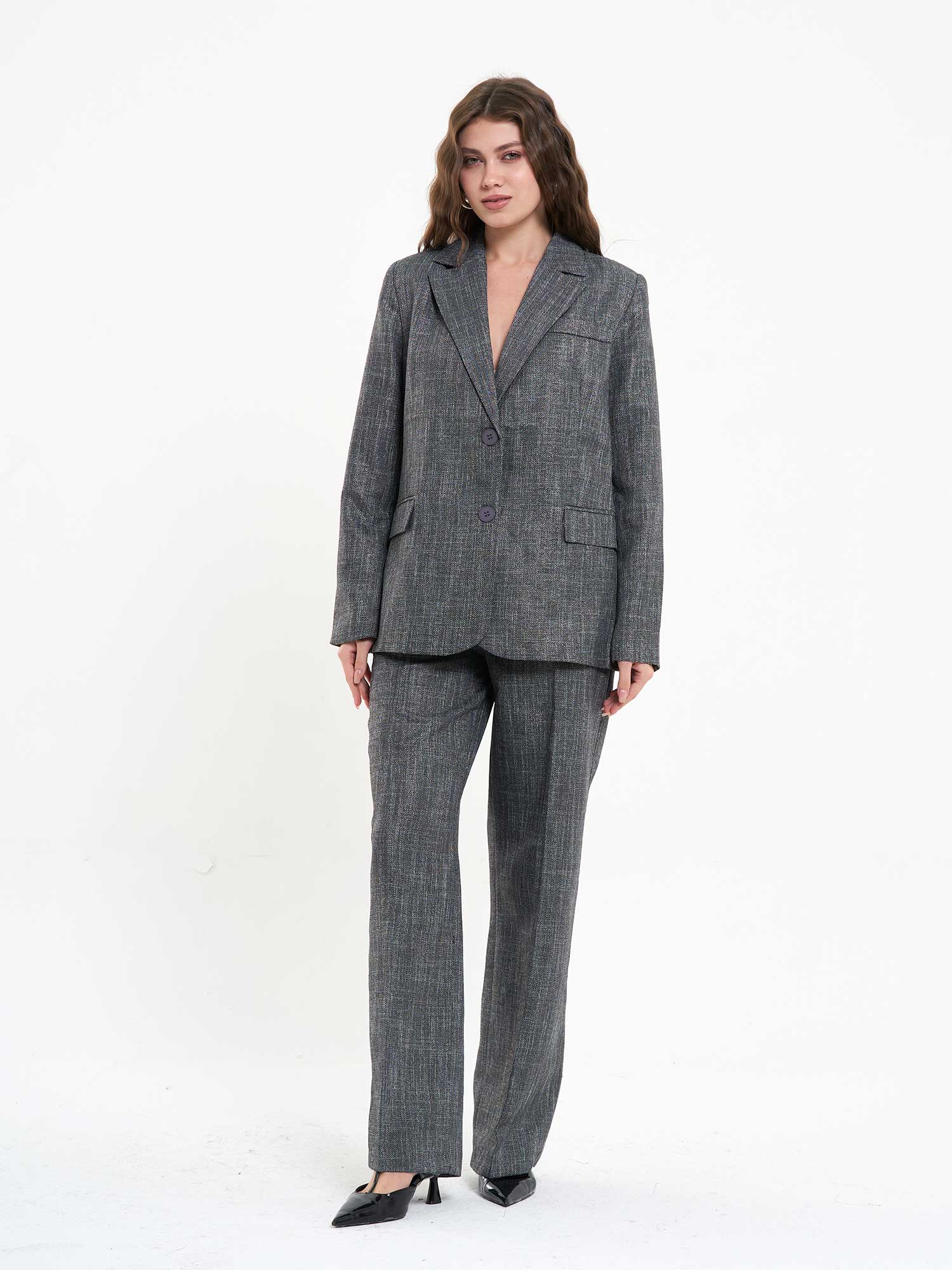 220580 Arka Etek Ucu Yırtmaçlı Ceket Takım