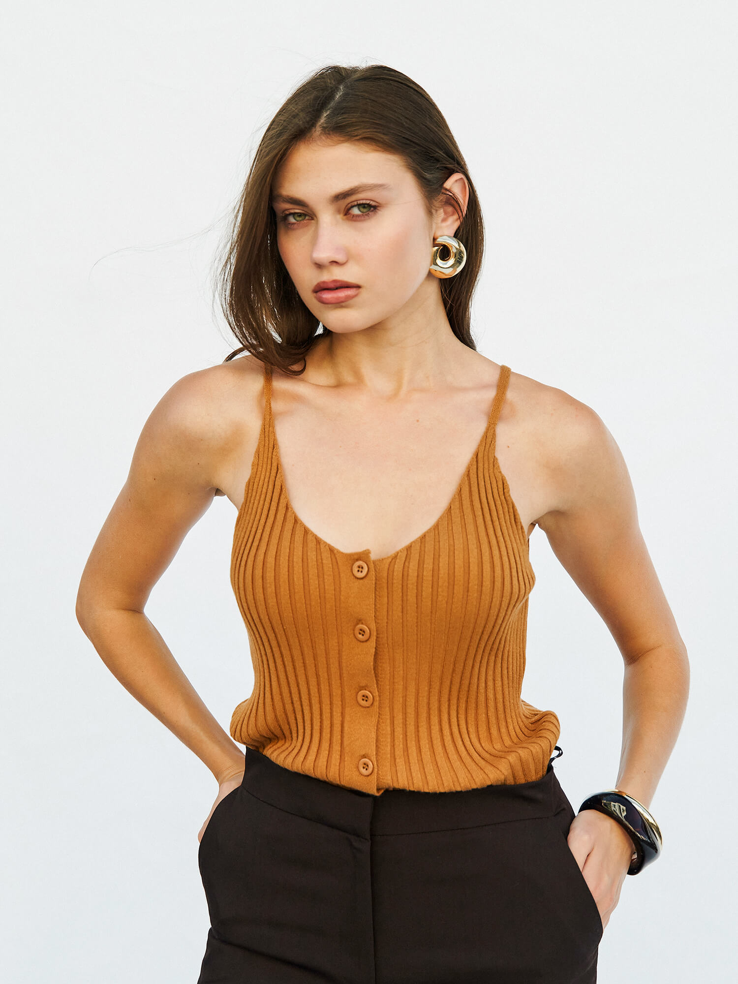 071740 Önü Düğmeli Askılı Triko