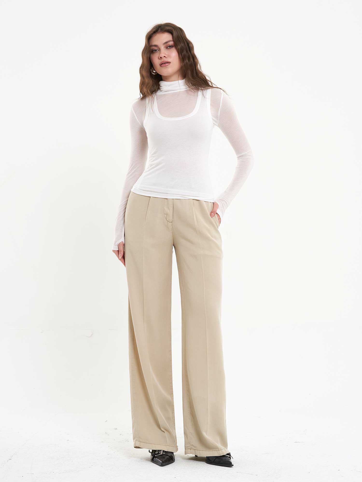 071790 Örme Atlet Detaylı Badi