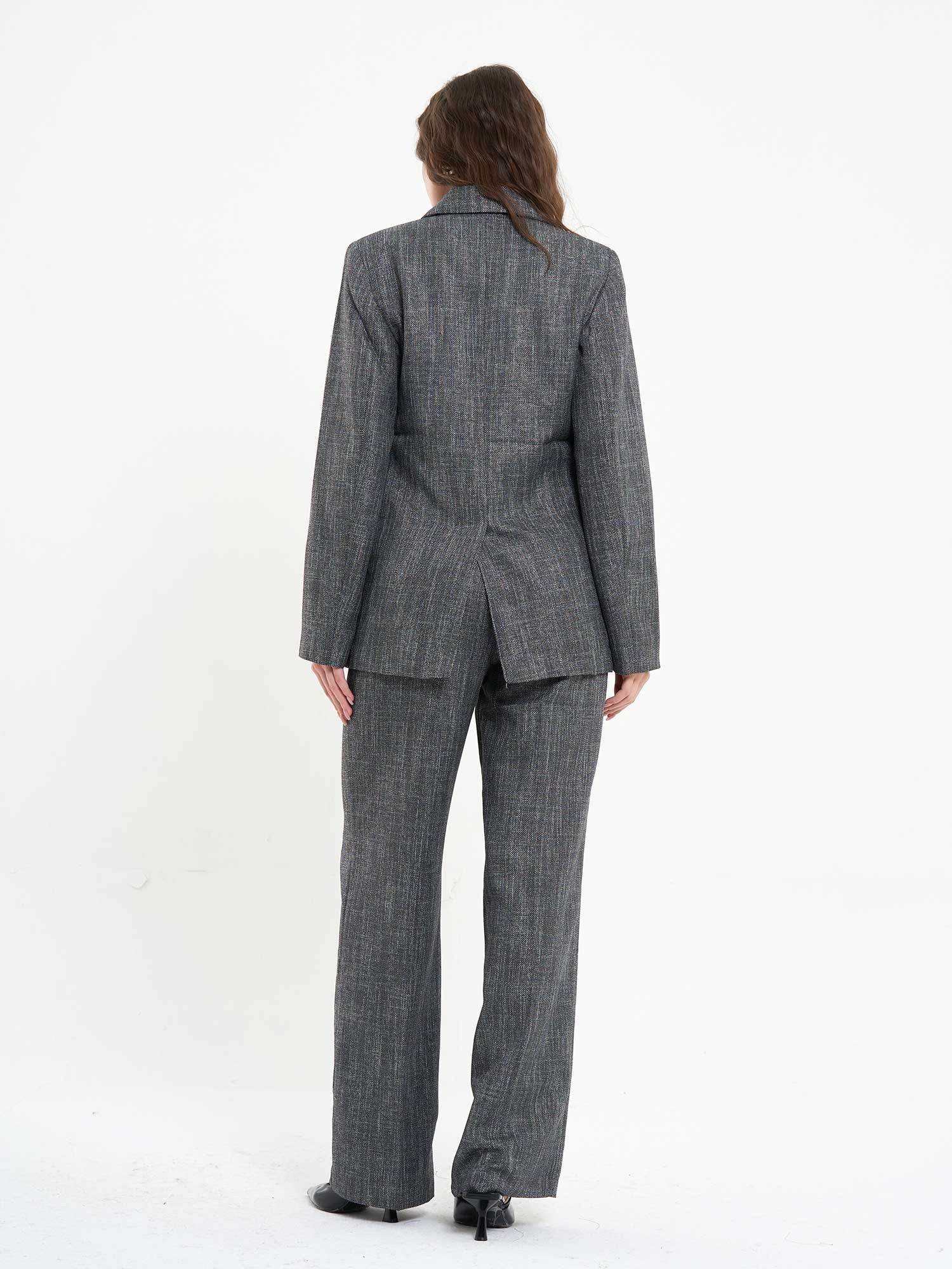 220580 Arka Etek Ucu Yırtmaçlı Ceket Takım