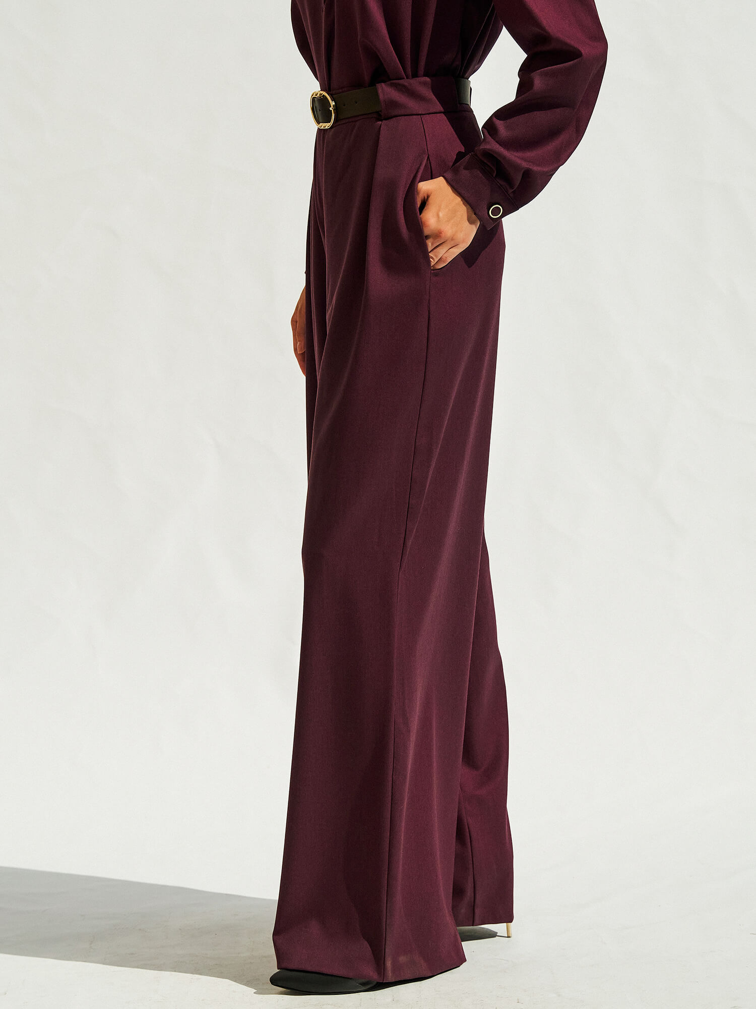 031571 Kemer Detaylı Pileli Pantolon