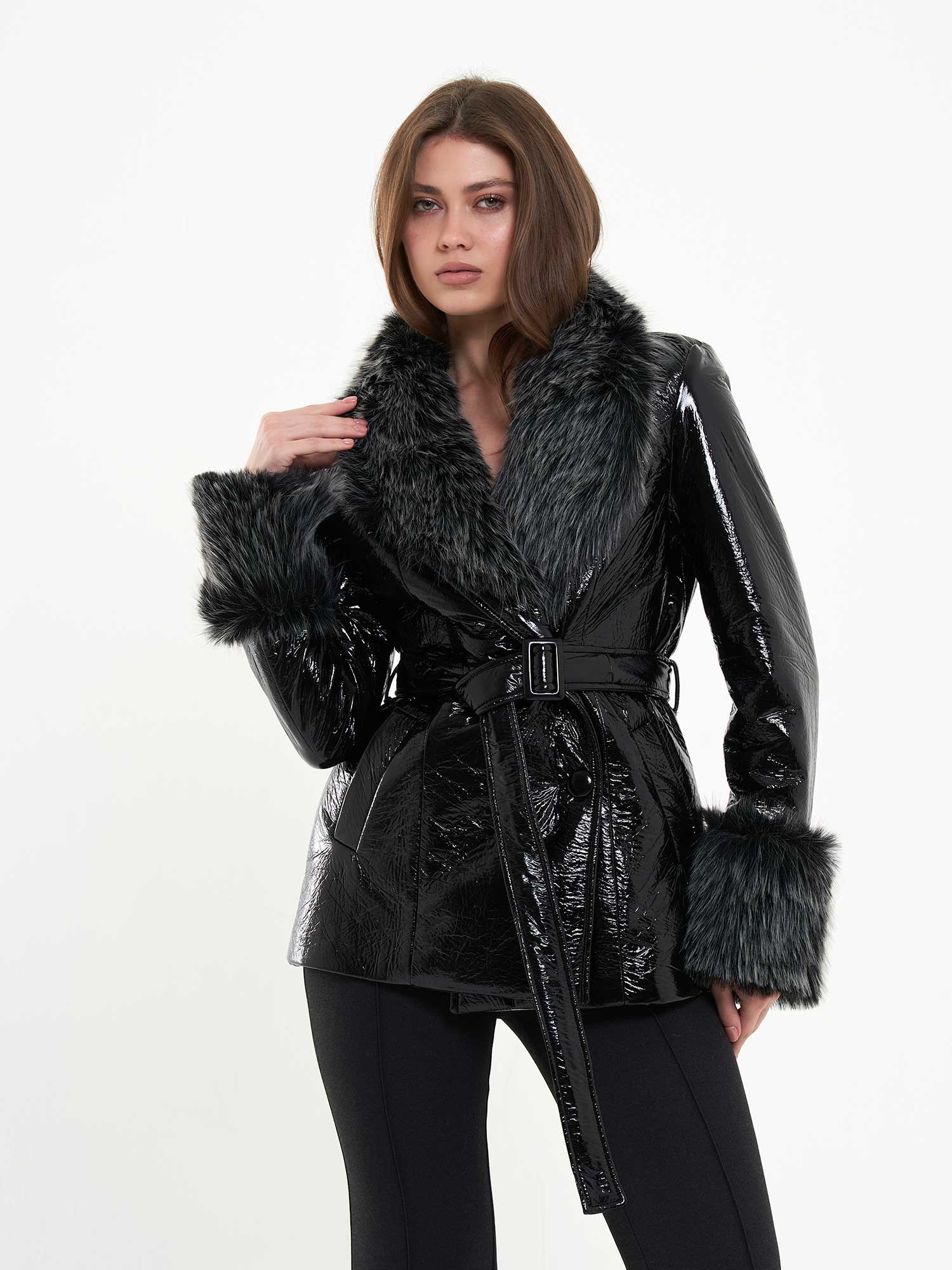 160840 Yakası Kürklü Deri Mont