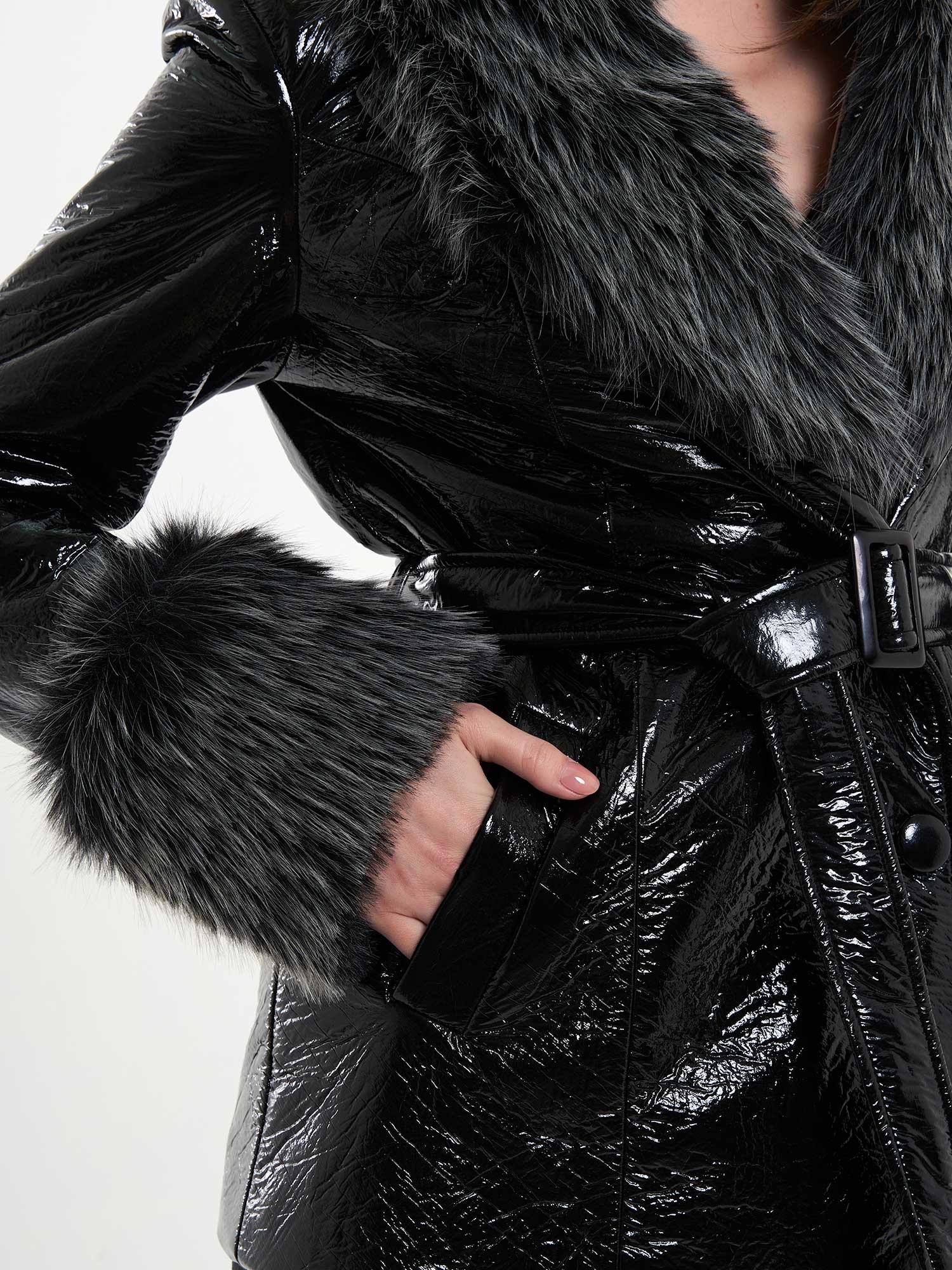 160840 Yakası Kürklü Deri Mont