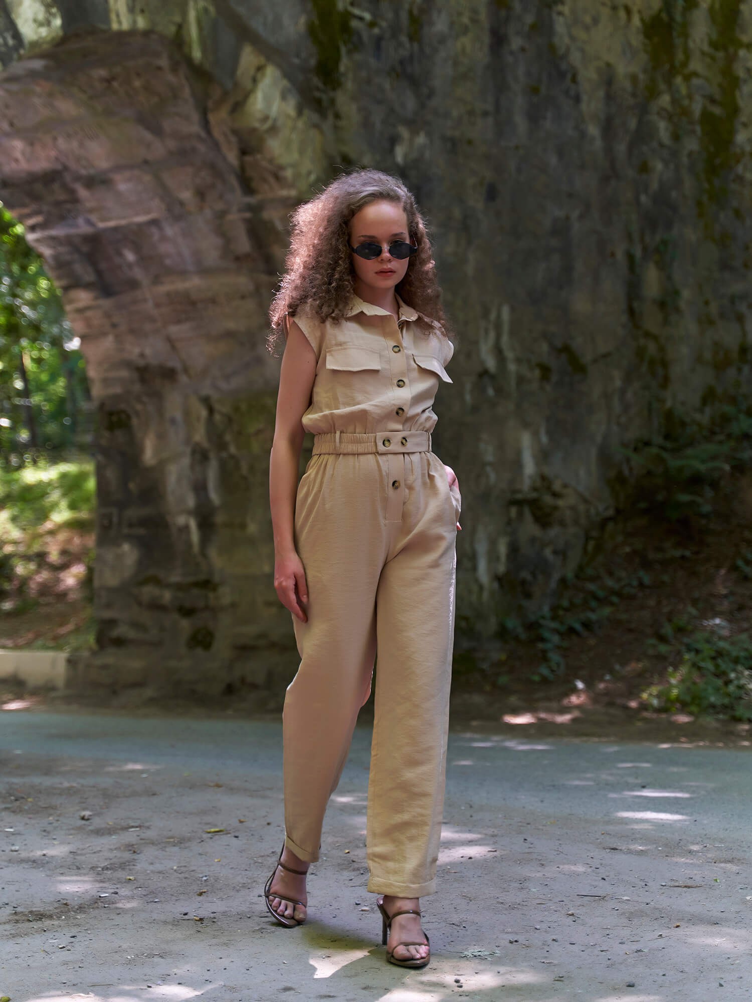 180570 Beli Kemerli Tulum