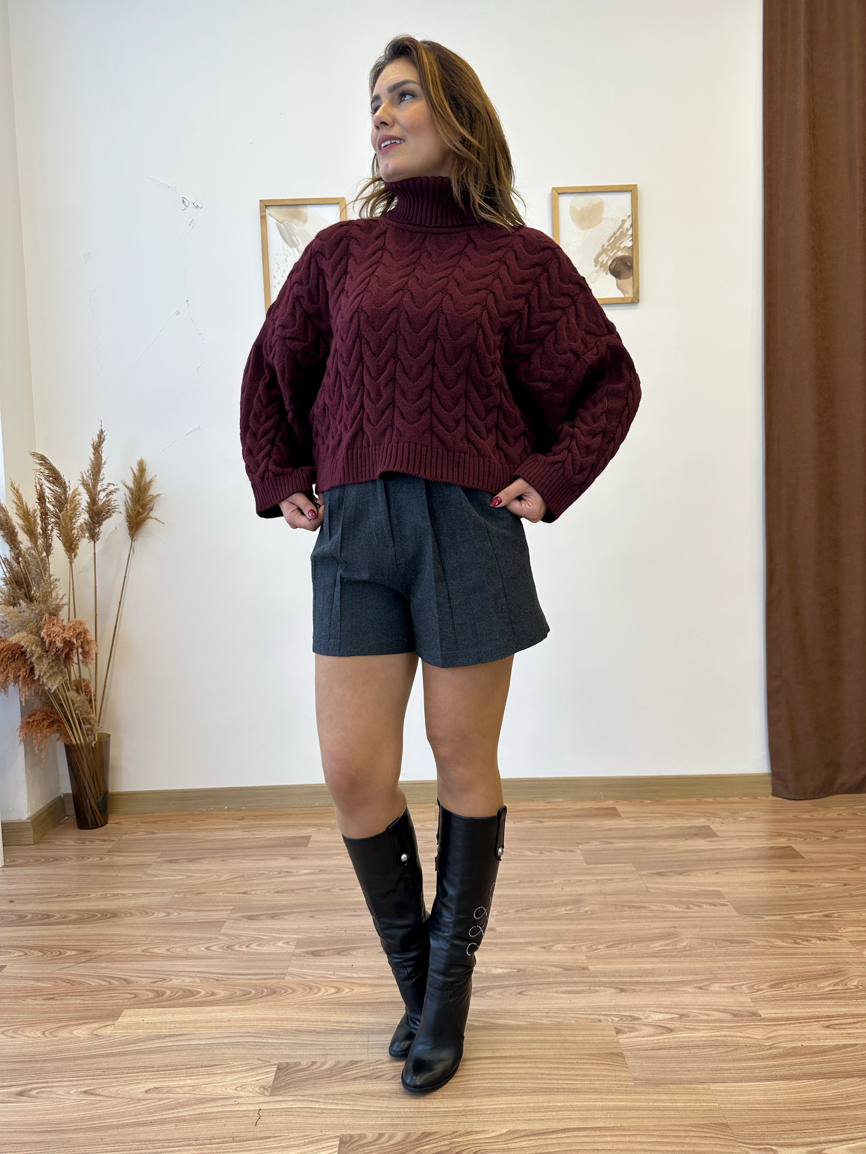 Örgü Desenli Boğazlı Kazak