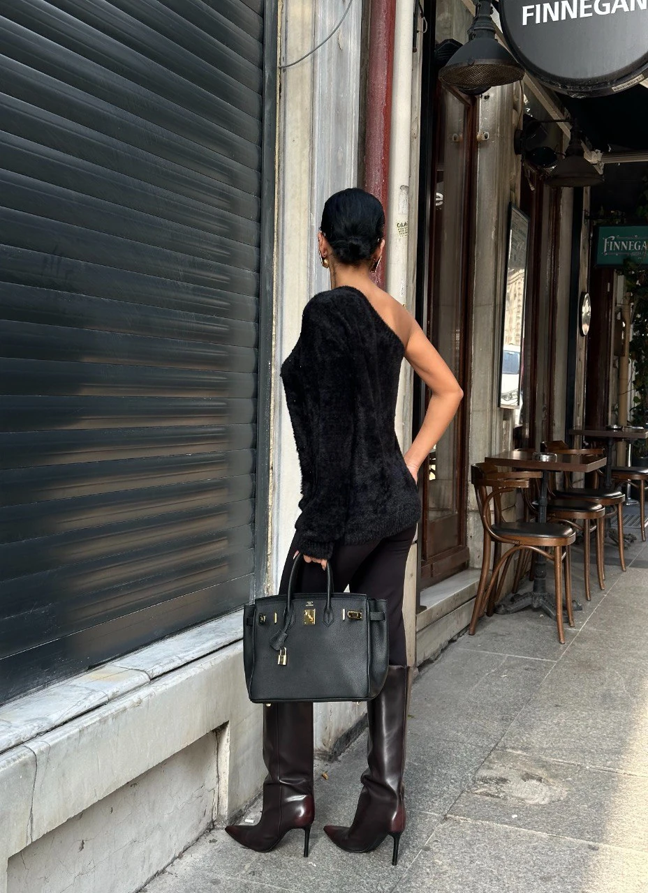 Tek Kol İncili Yumoş Kazak