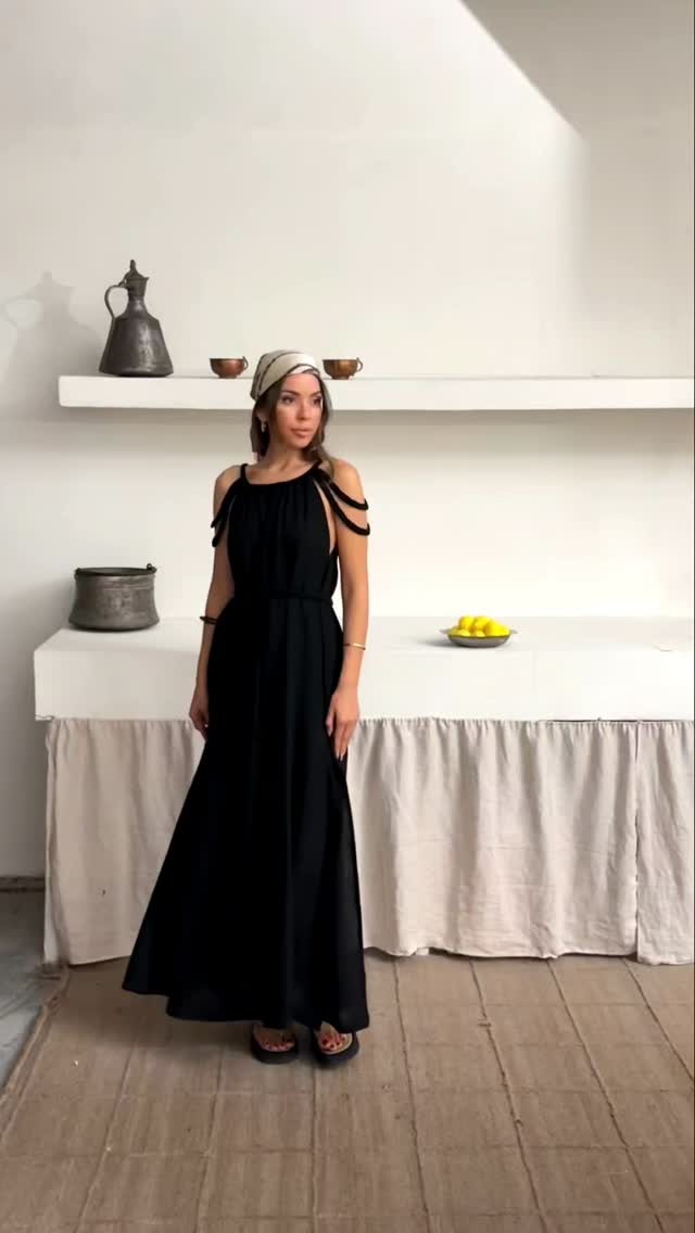 Helen Yırtmaçlı Uzun Keten Elbise - siyah