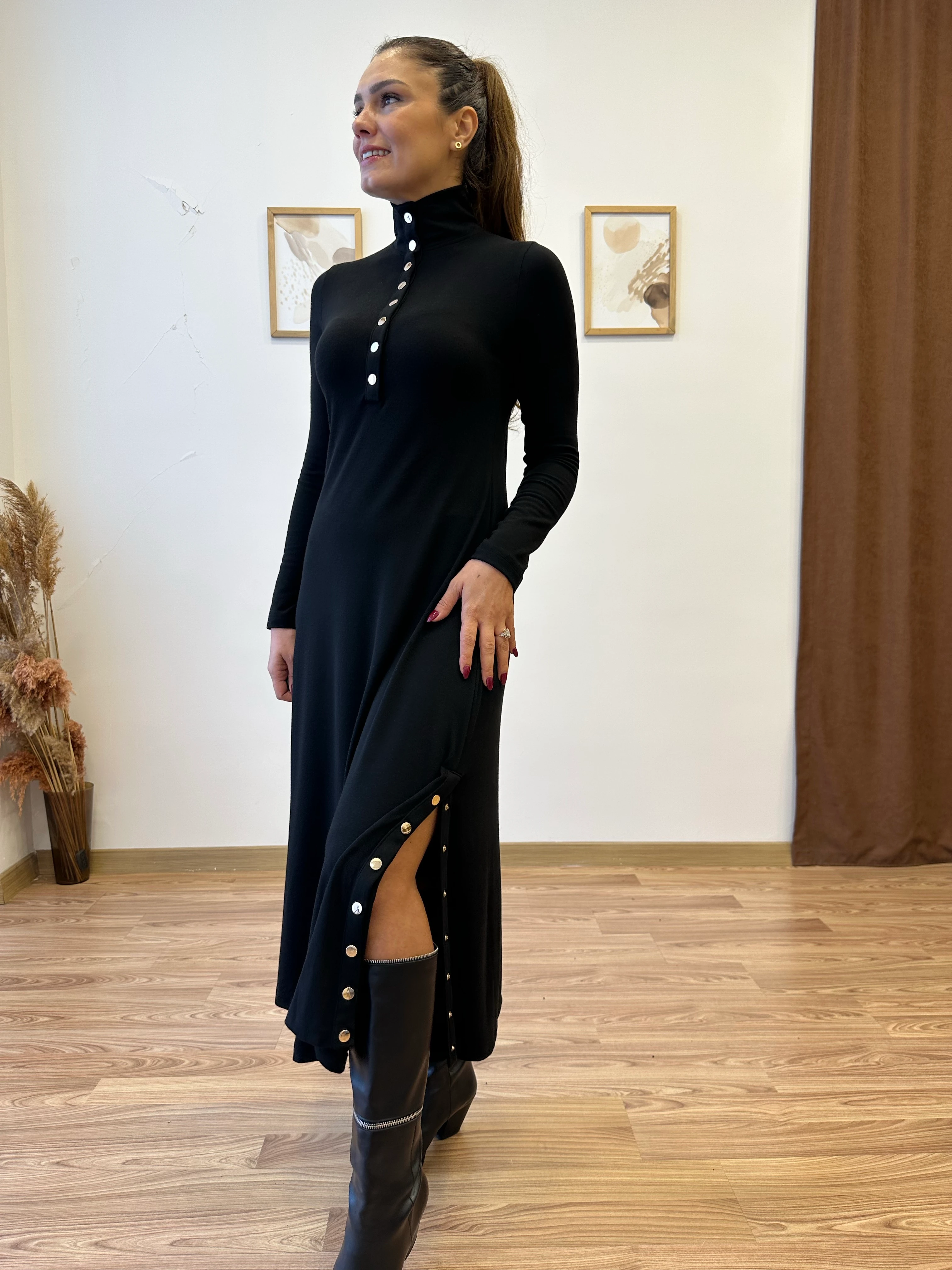 Çıtçıt Detaylı Uzun Triko Elbise