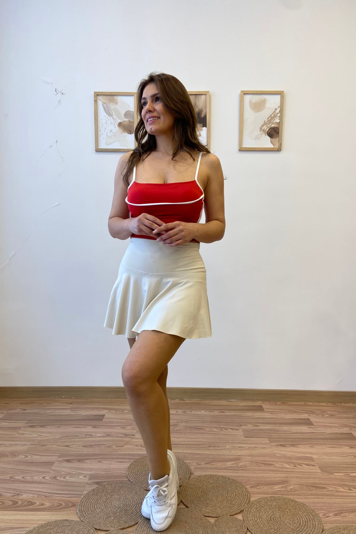 Biye Detaylı Askılı Crop Bluz