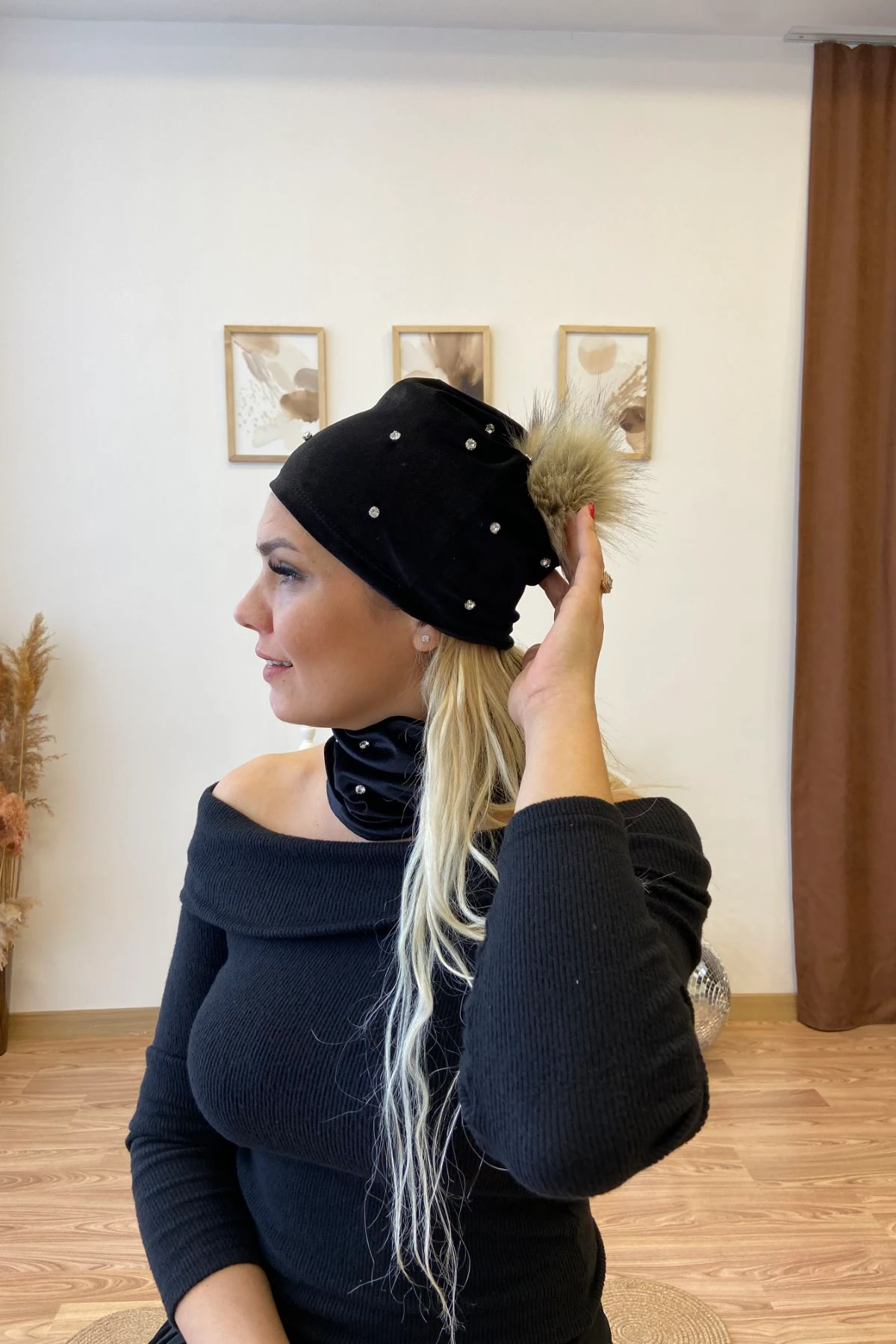 Taşlı Bere Boyunluk Takım