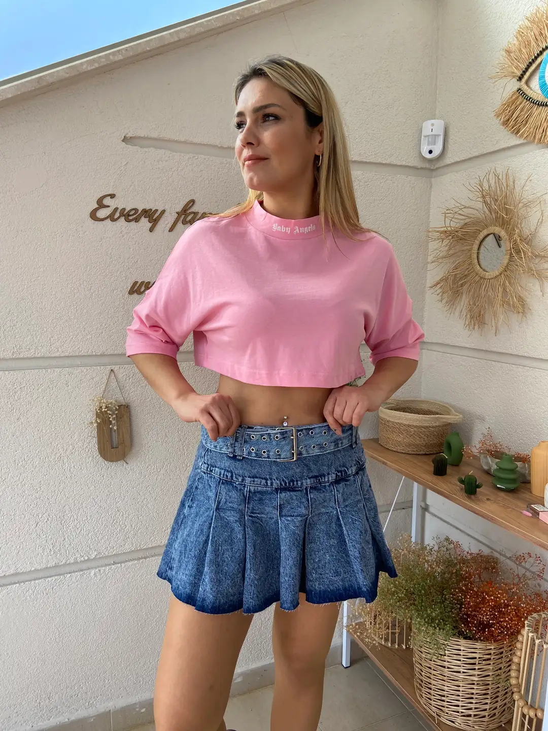 Şık Pileli Kemerli Mini Etek