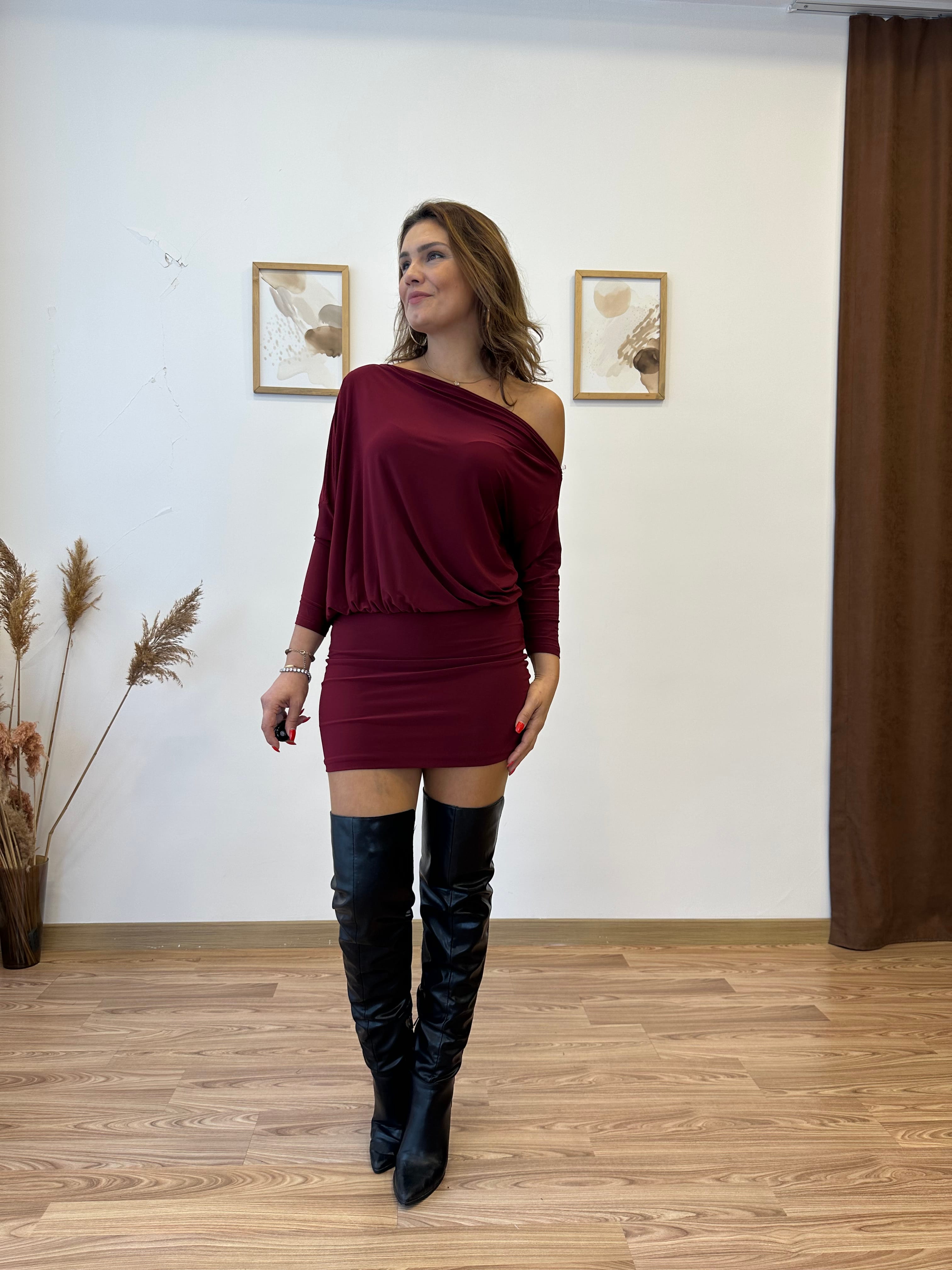 Omzu Düşük Uzun Kollu Mini Elbise - kırmızı