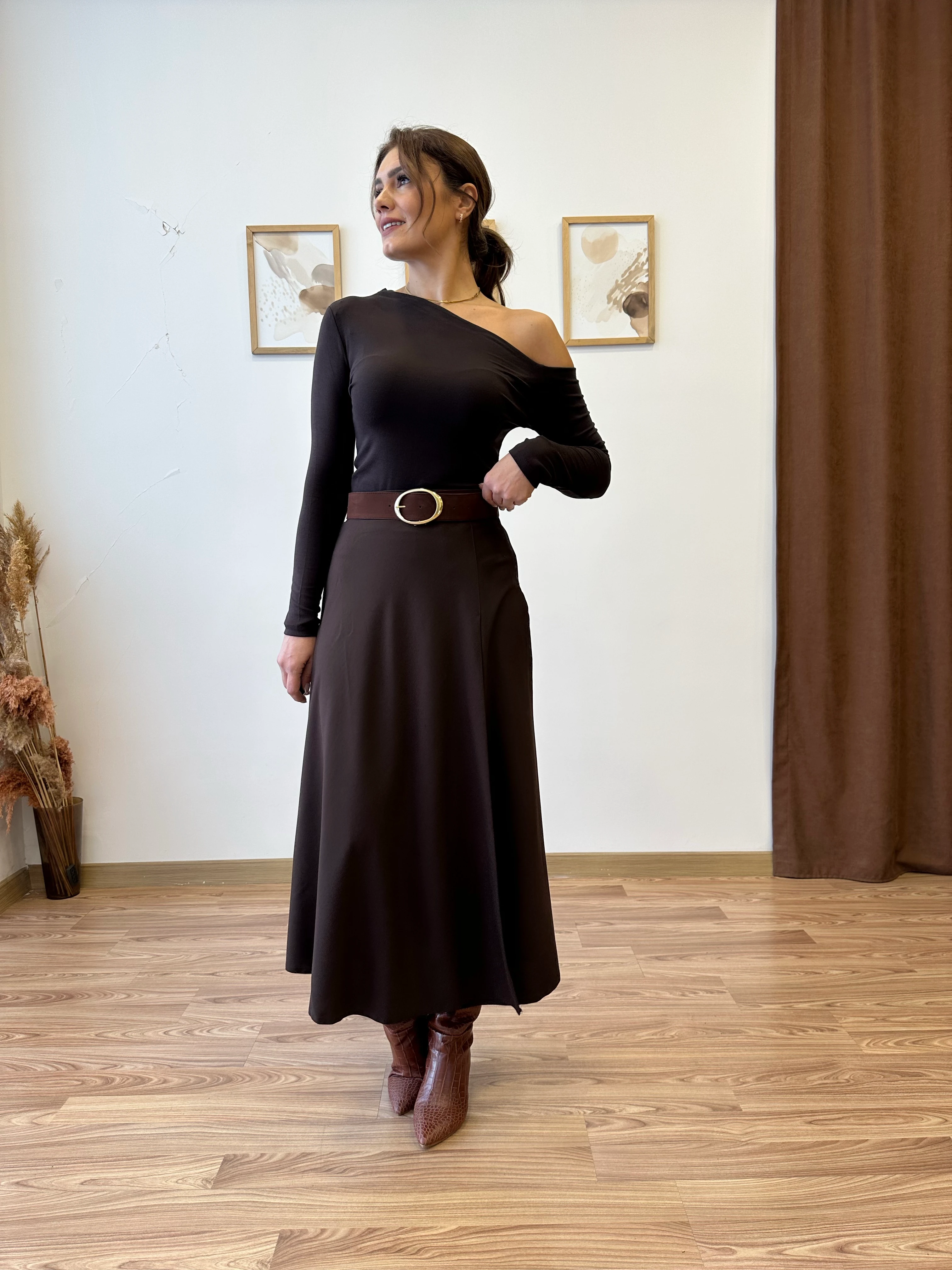 Yırtmaçlı Uzun Etek