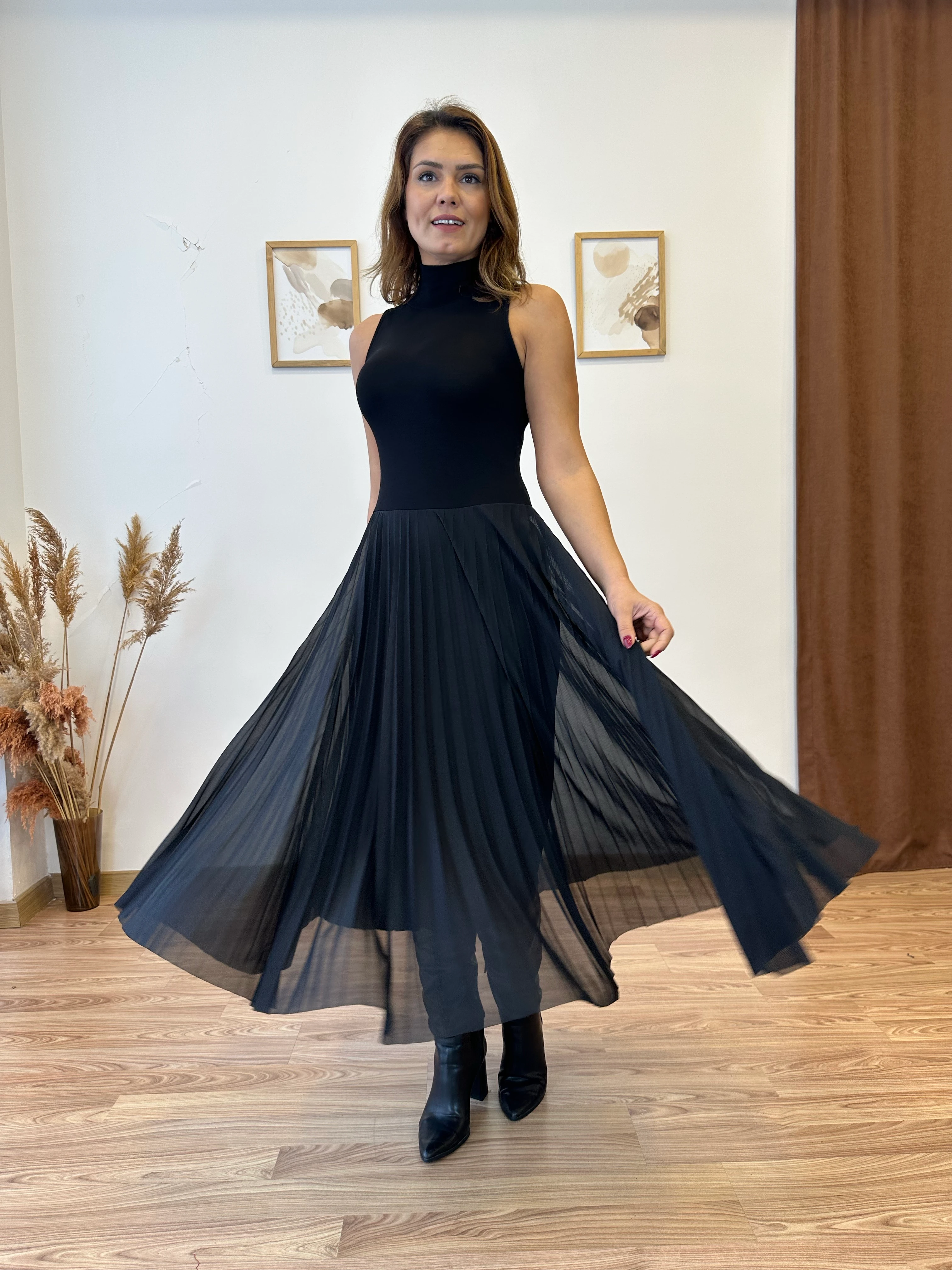 Boğazlı Piliseli İkili Elbise