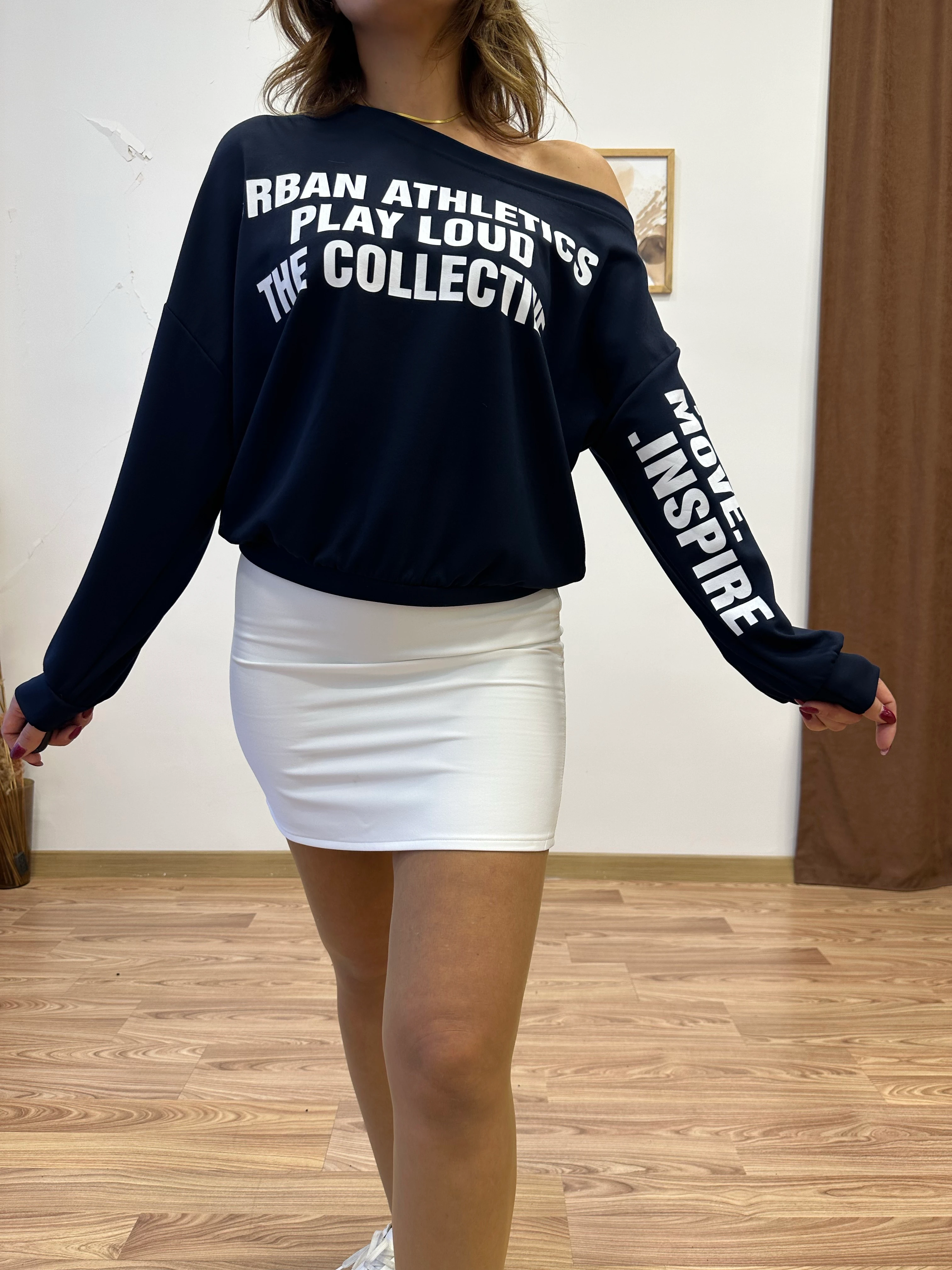 Omzu Düşük Yazı Baskılı Sweatshirt