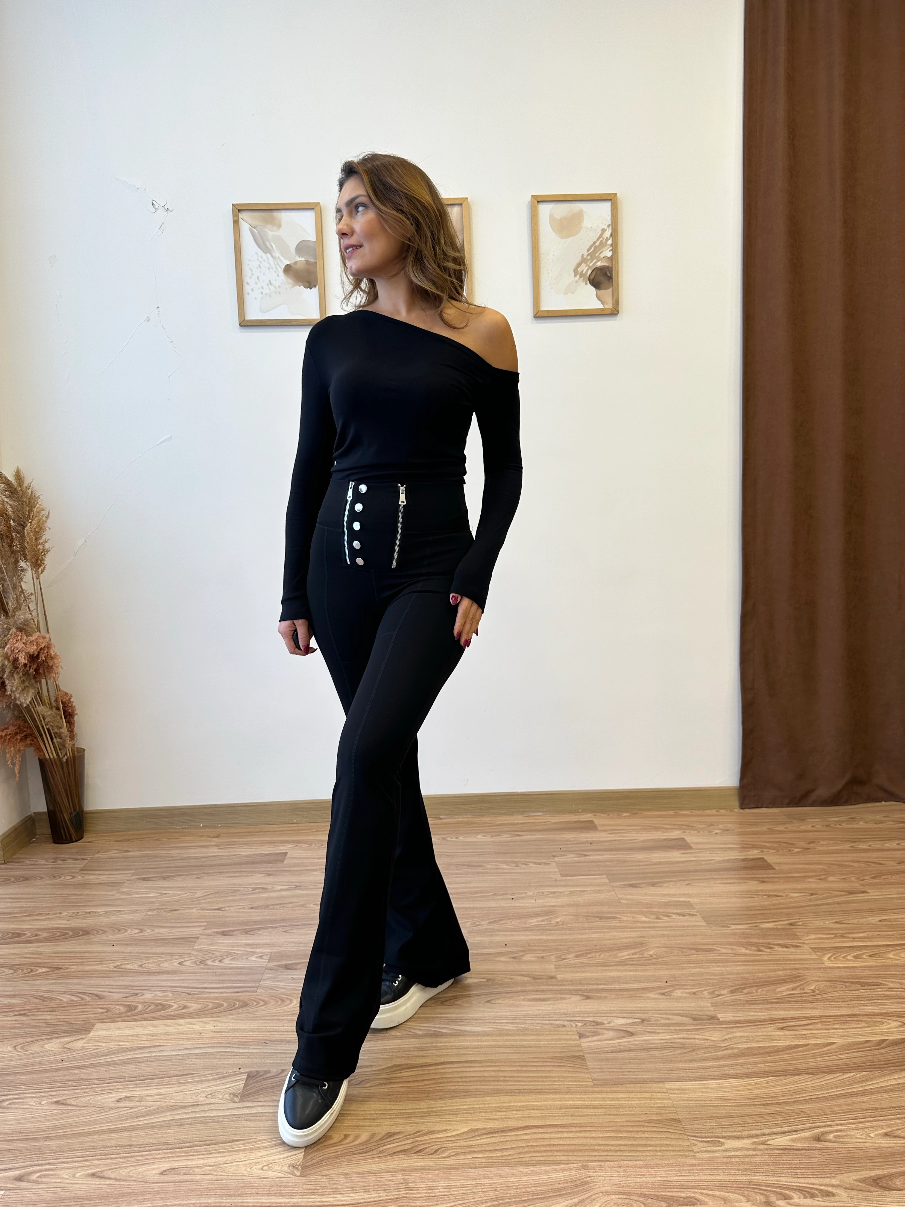 Çıtçıt Ve Fermuar Aksesuarlı İspanyol Paça Pantolon