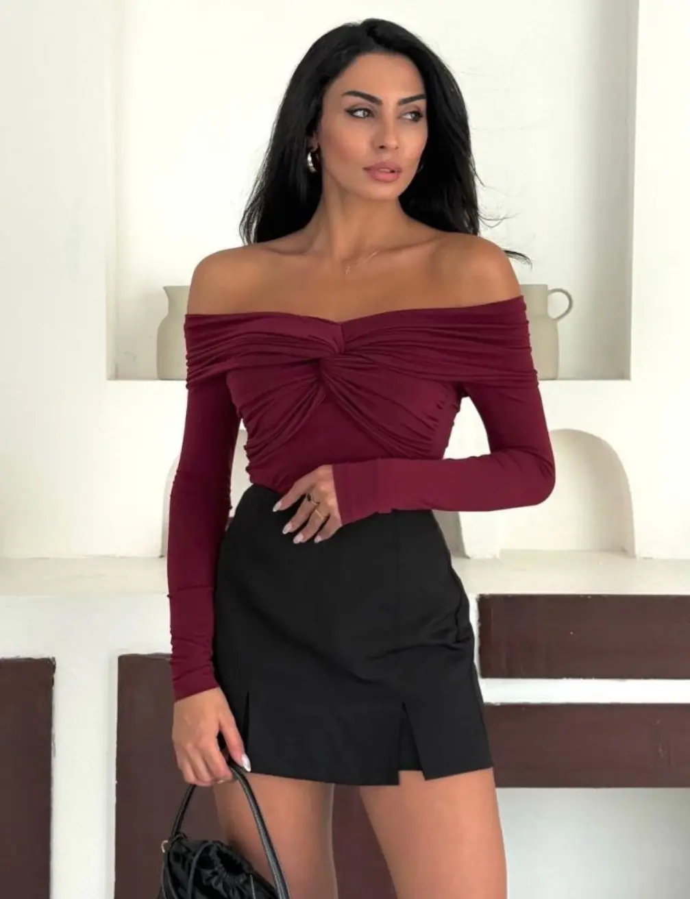 Göğsü Burgulu Madonna Açık Omuz Bluz- Aychayla