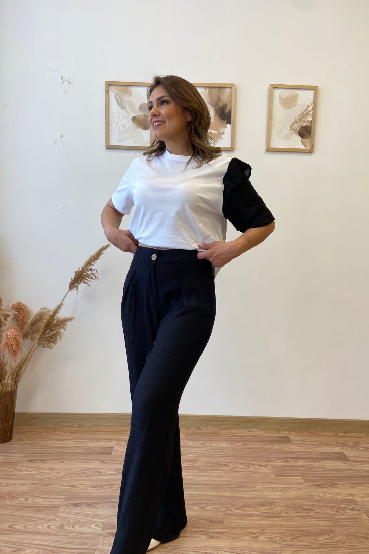 Fırfır Detaylı Tshirt Pantolon İkili Takım