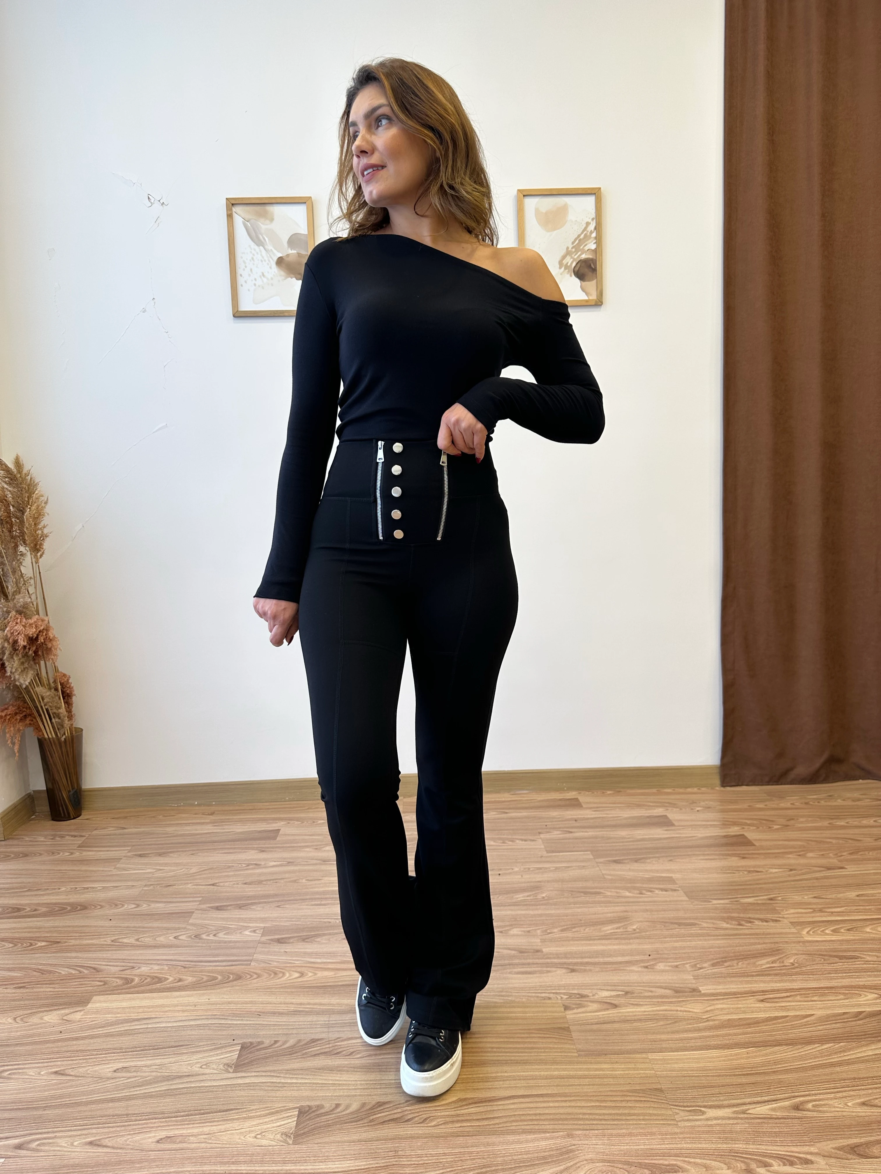 Çıtçıt Ve Fermuar Aksesuarlı İspanyol Paça Pantolon