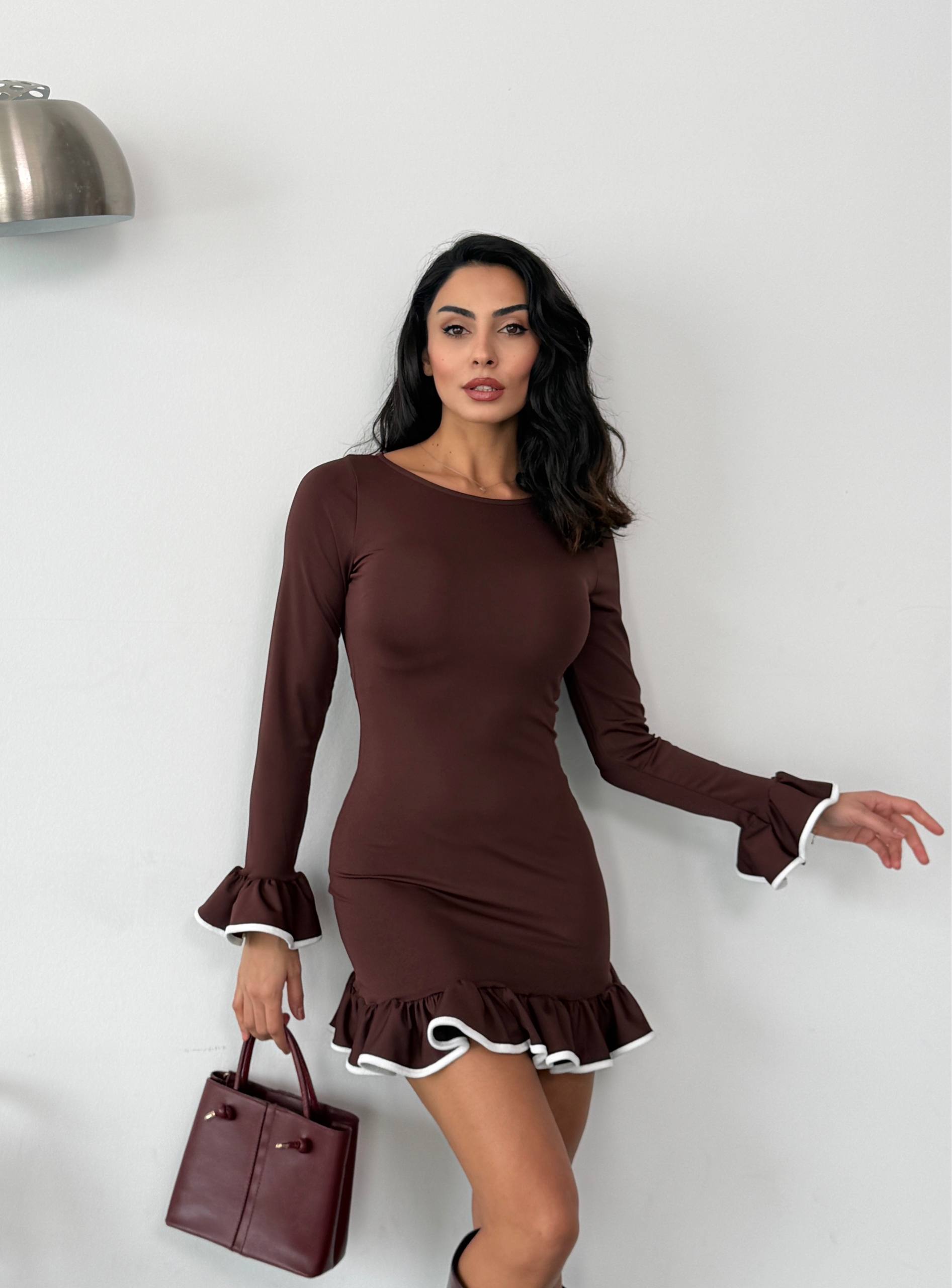 Kahverengi Volanlı Ve Biyeli Mini Elbise