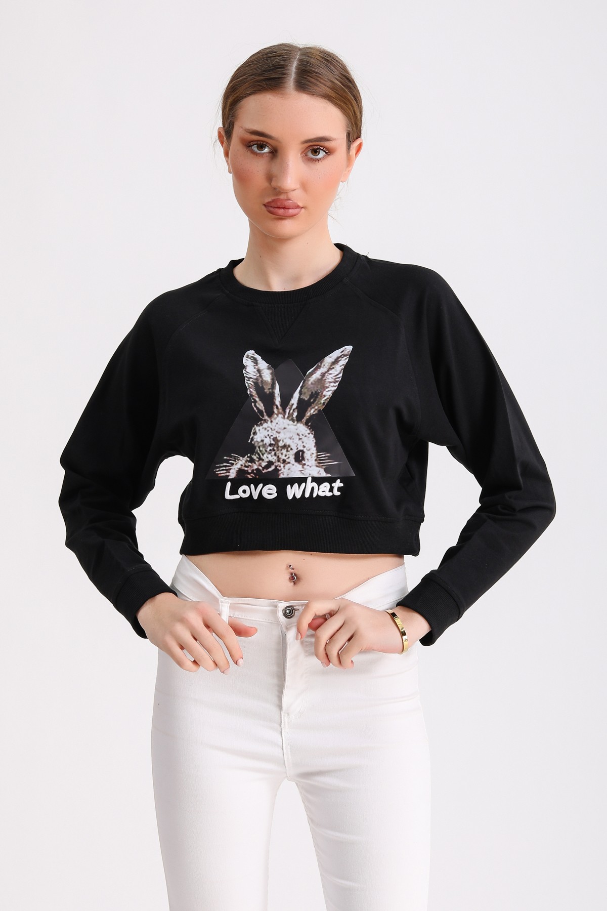 Tavşan Baskılı Nakış Detay Sweatshirt - Siyah