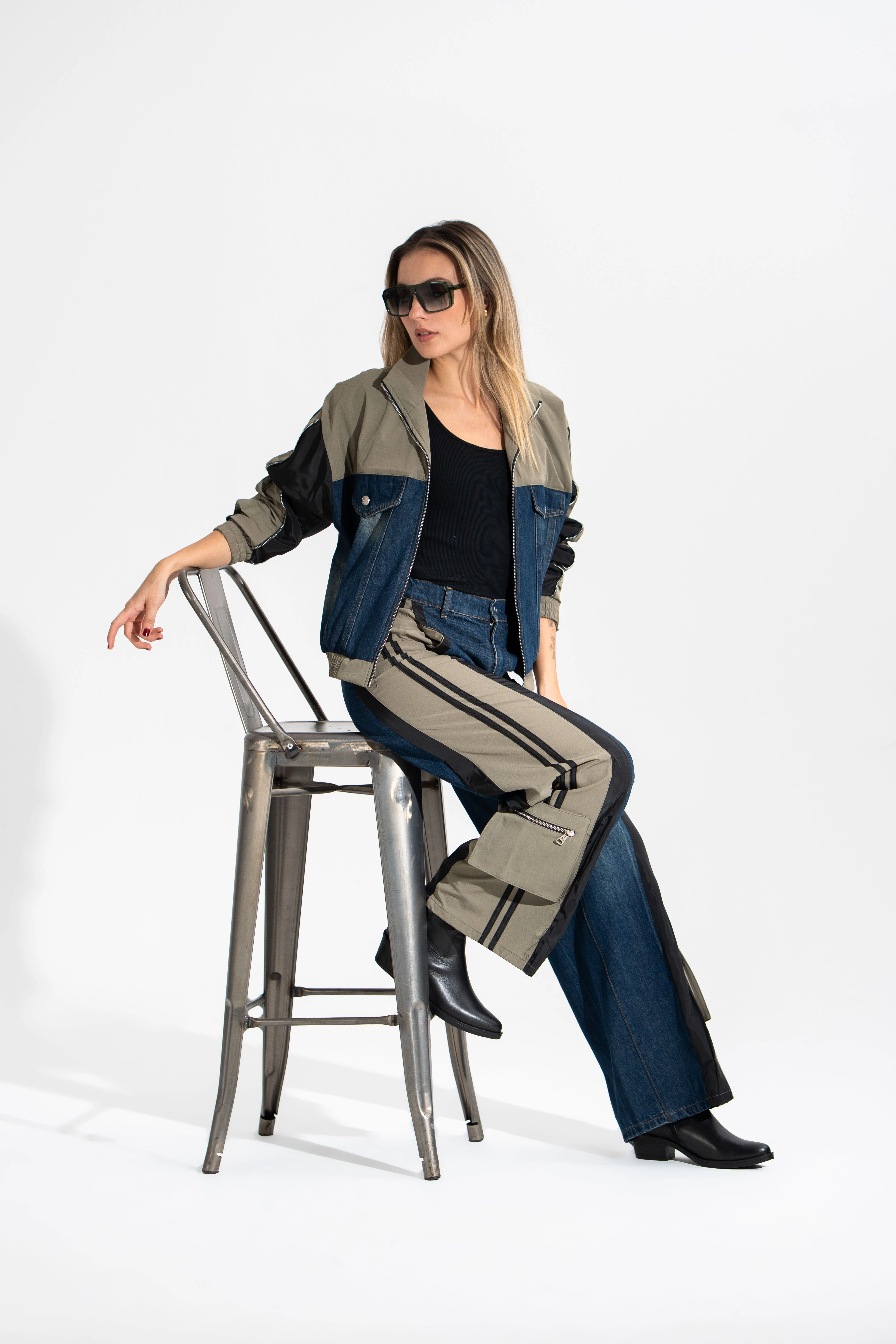 Tasarım,Kot Ve Paraşüt Detaylı Takım