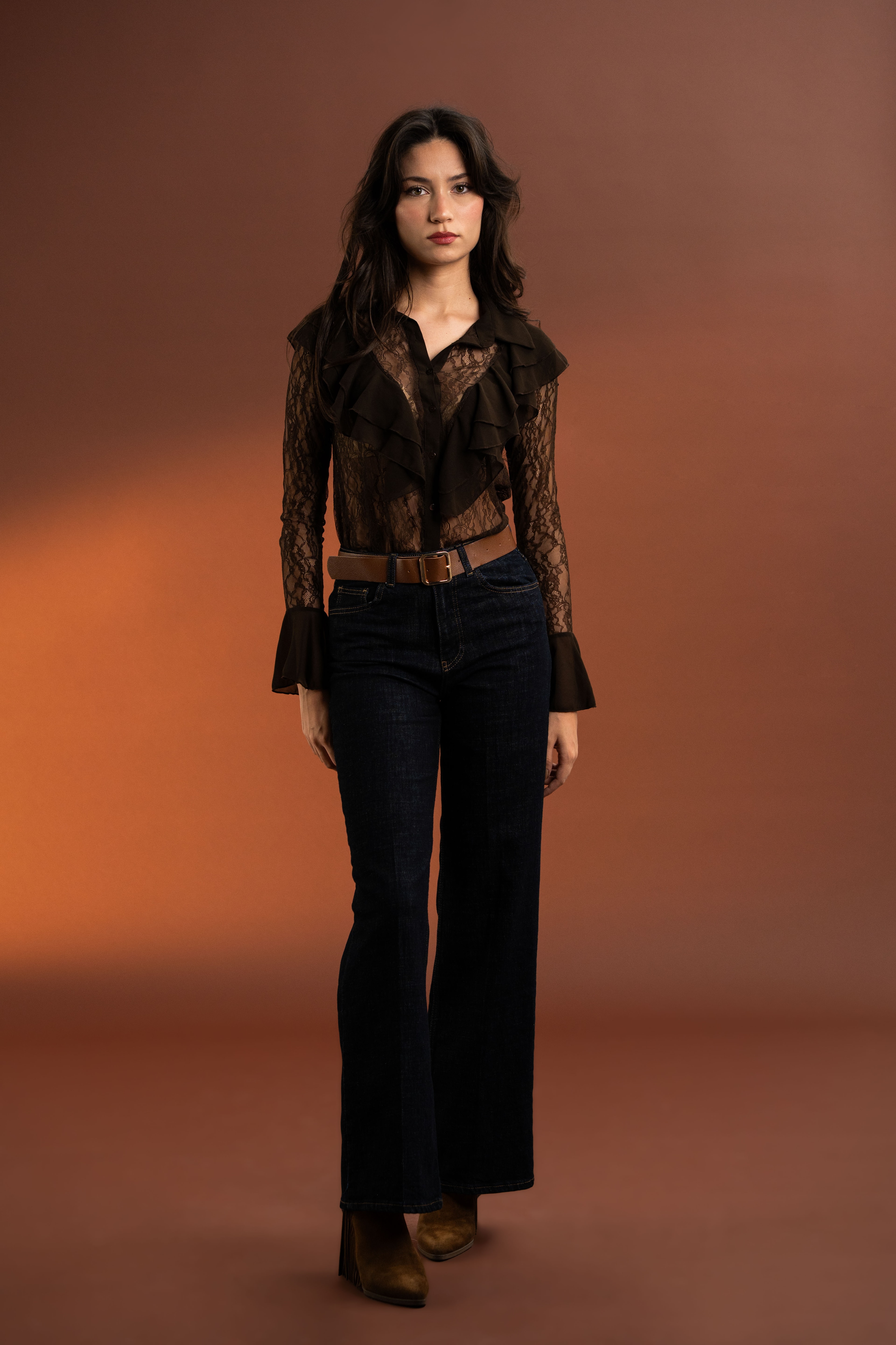 Uzun Kollu Dantel Gömlek-Kahverengi